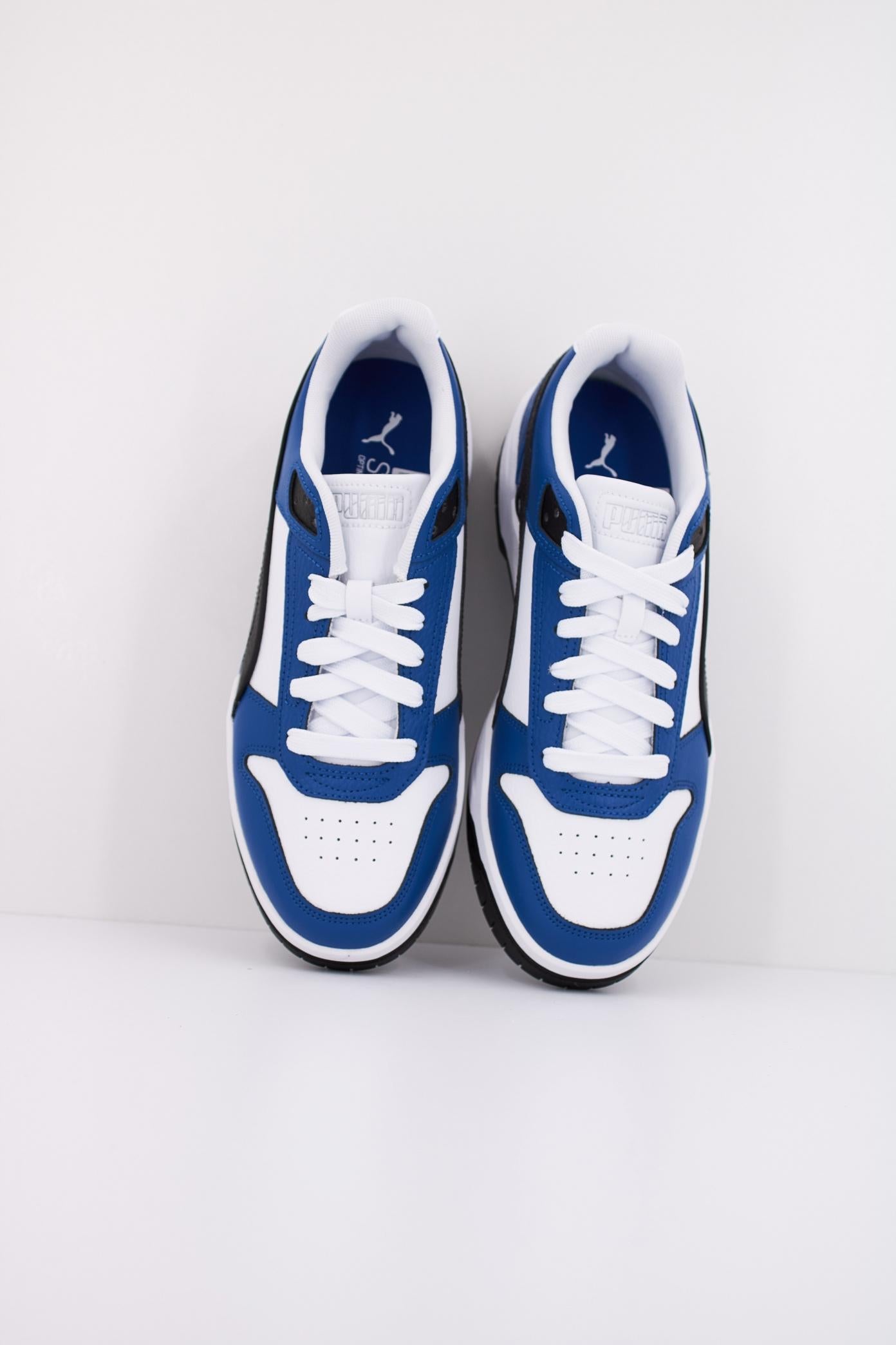 PUMA RBD TECH CLASSIC en color BLANCO (3)