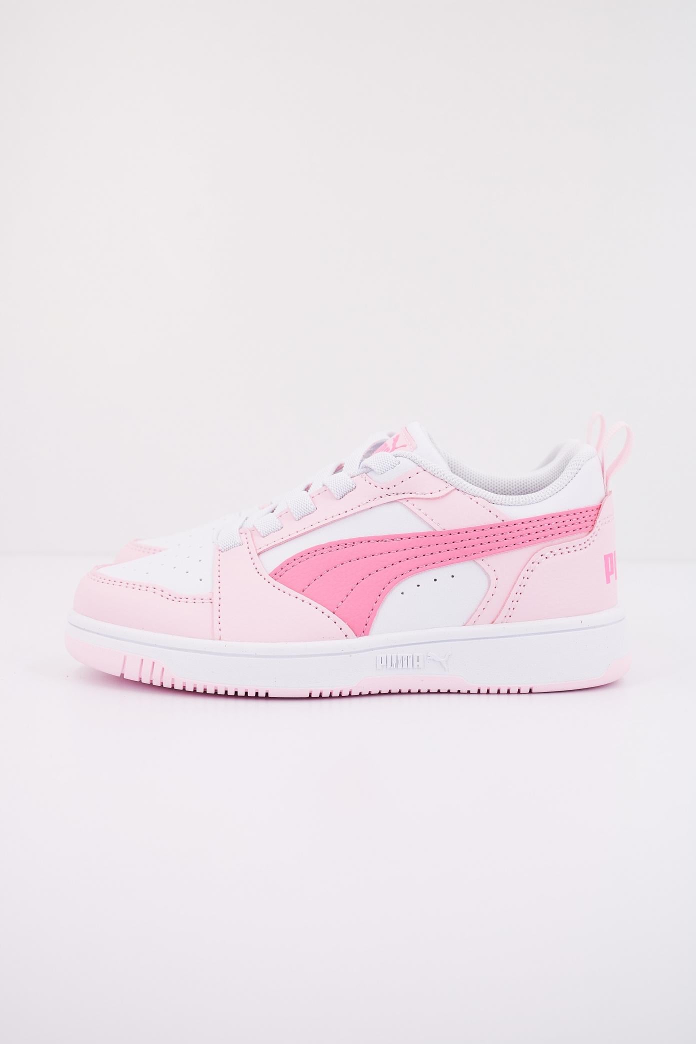 PUMA REBOUND V LO AC PS en color ROSA (1)