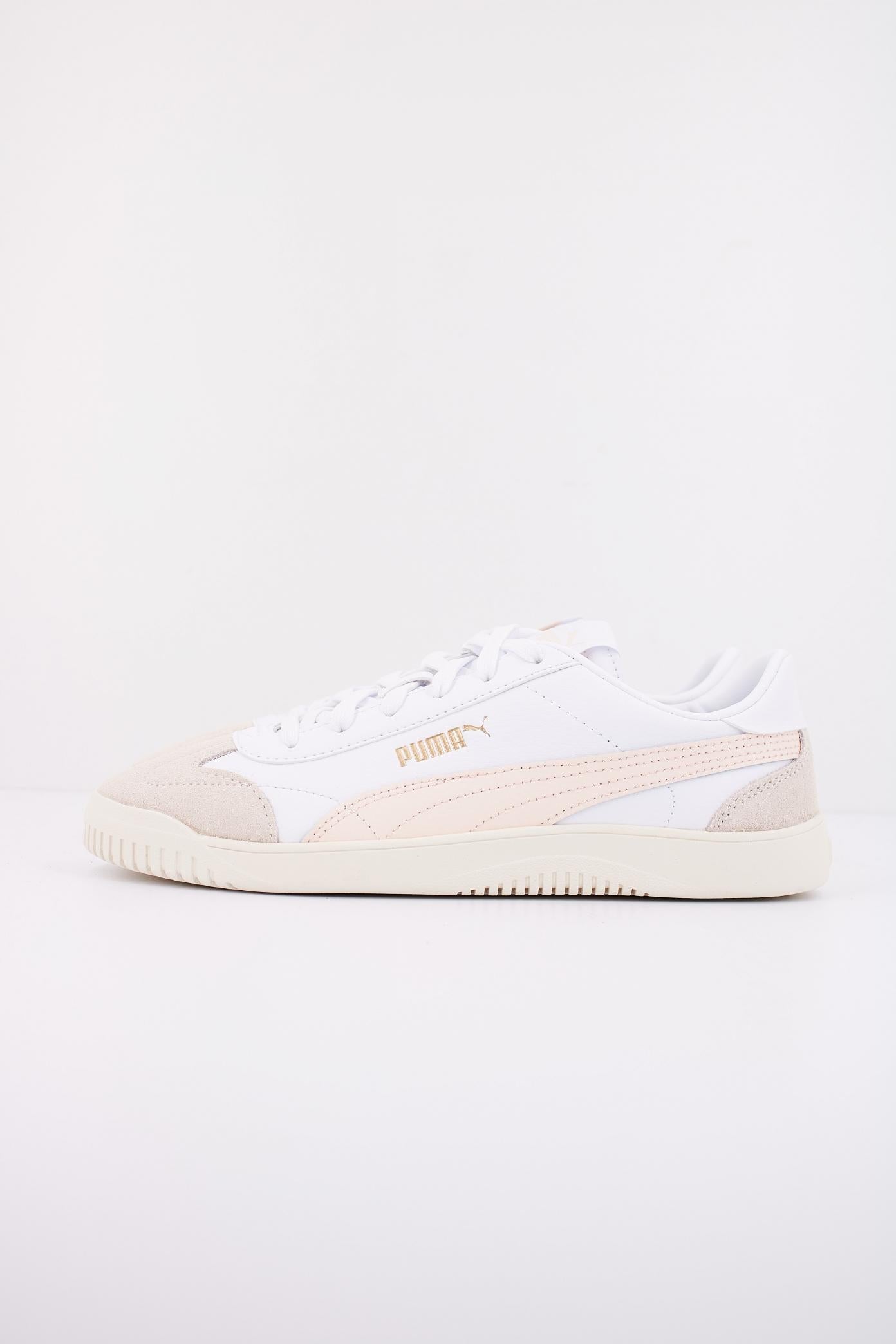 PUMA PUMA CLUB V SD en color BLANCO (1)