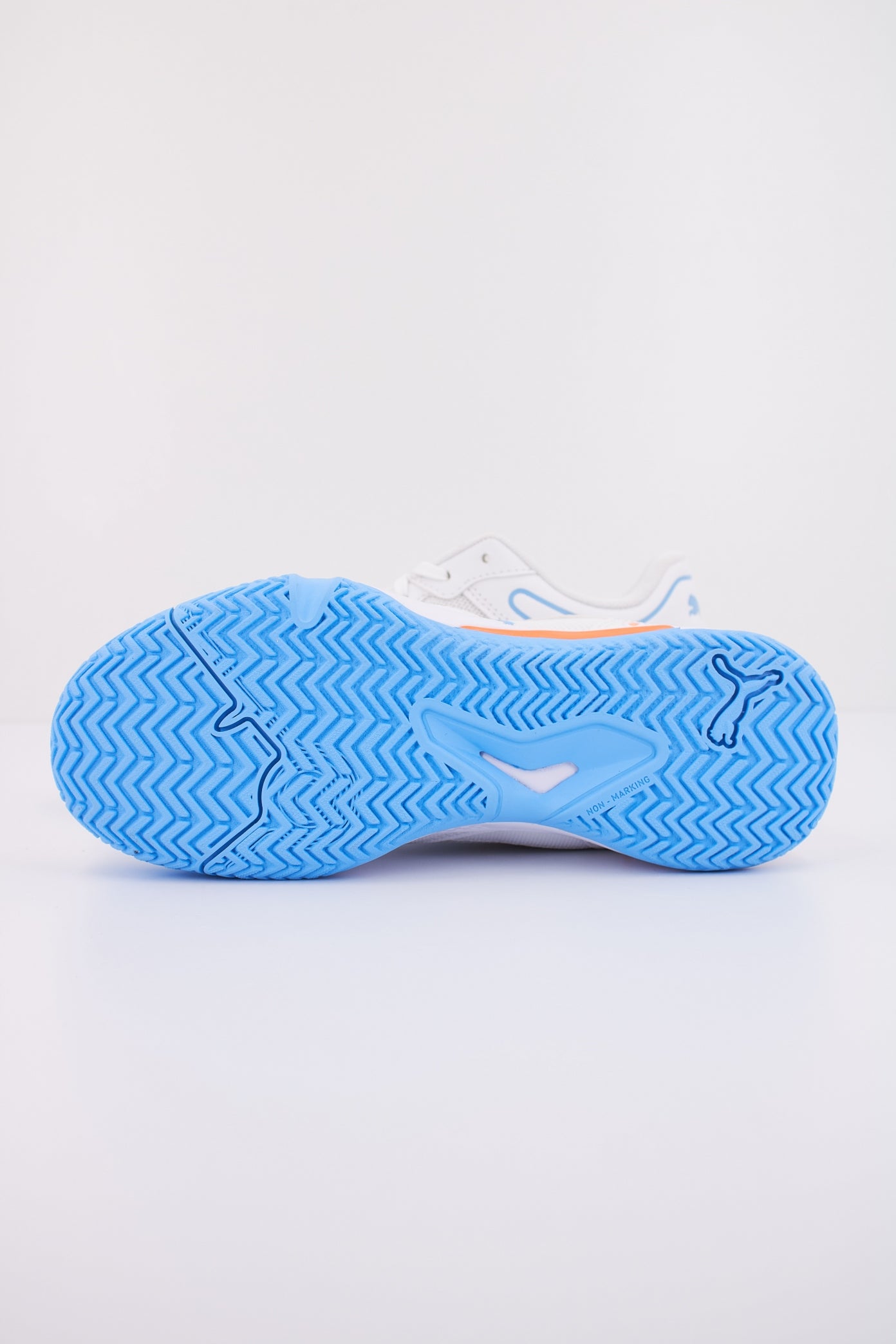 PUMA SOLARSMASH RCT JR en color BLANCO (5)