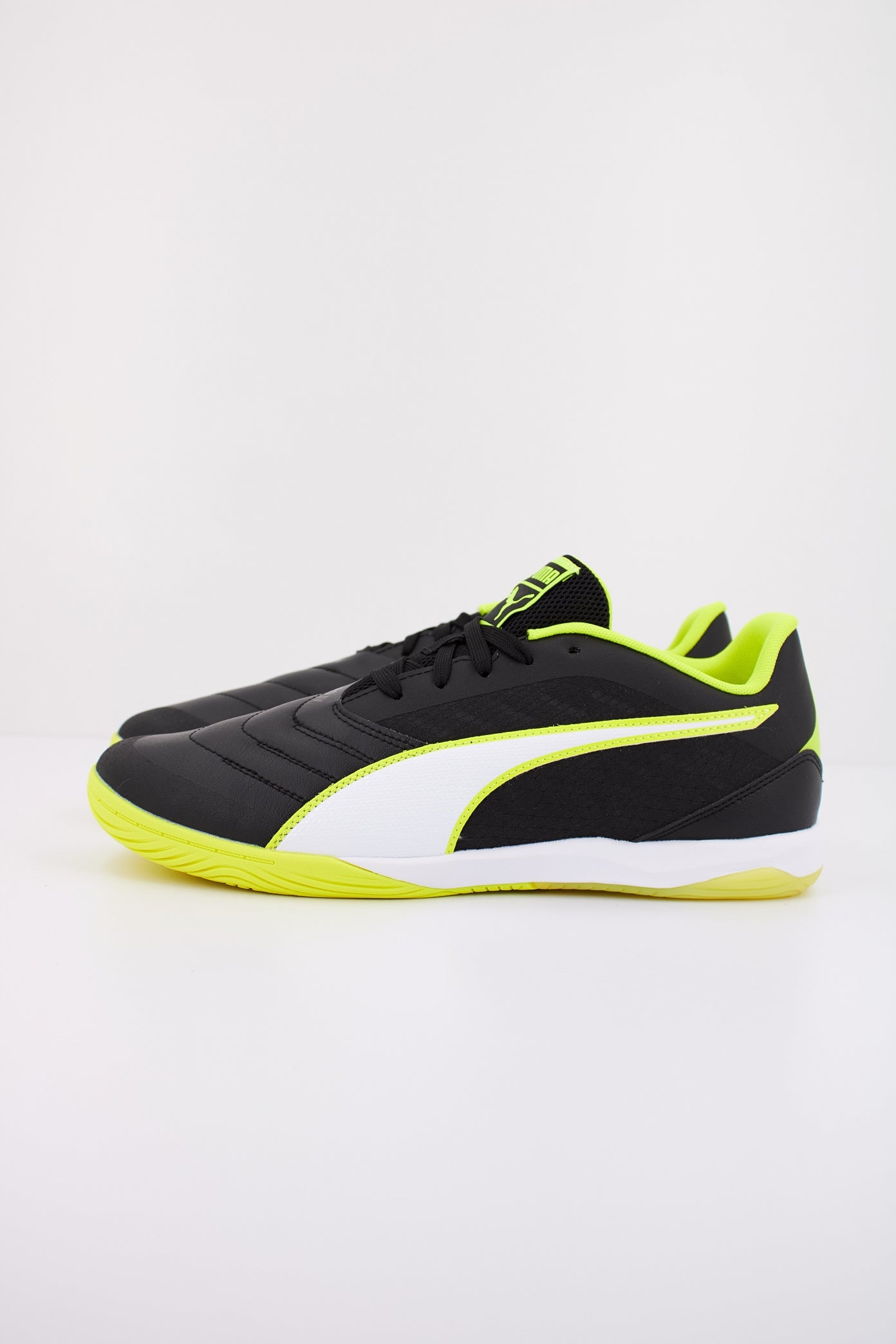PUMA IBERO IV en color NEGRO (1)
