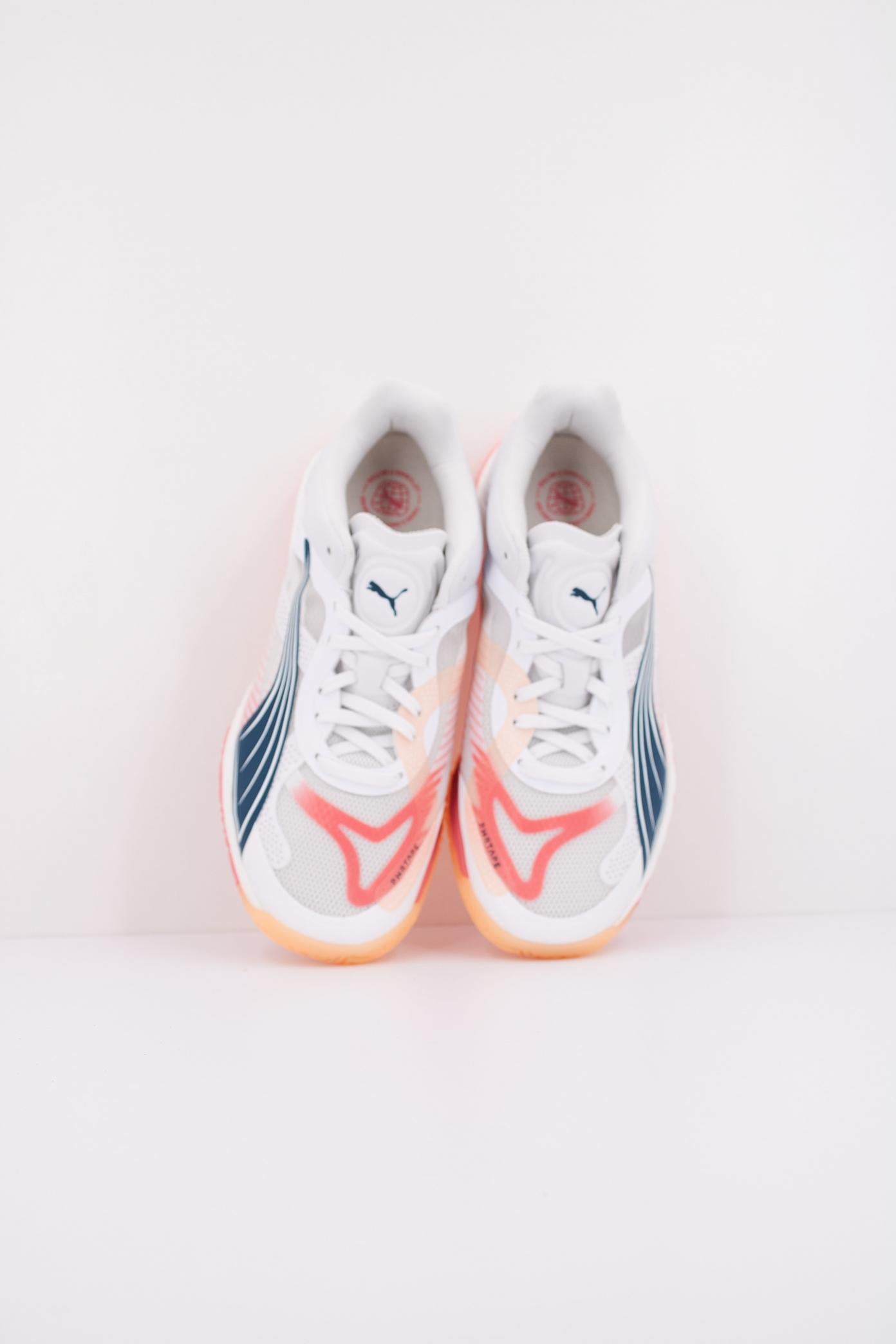 PUMA ACCELERATE NITRO SQD en color BLANCO (3)