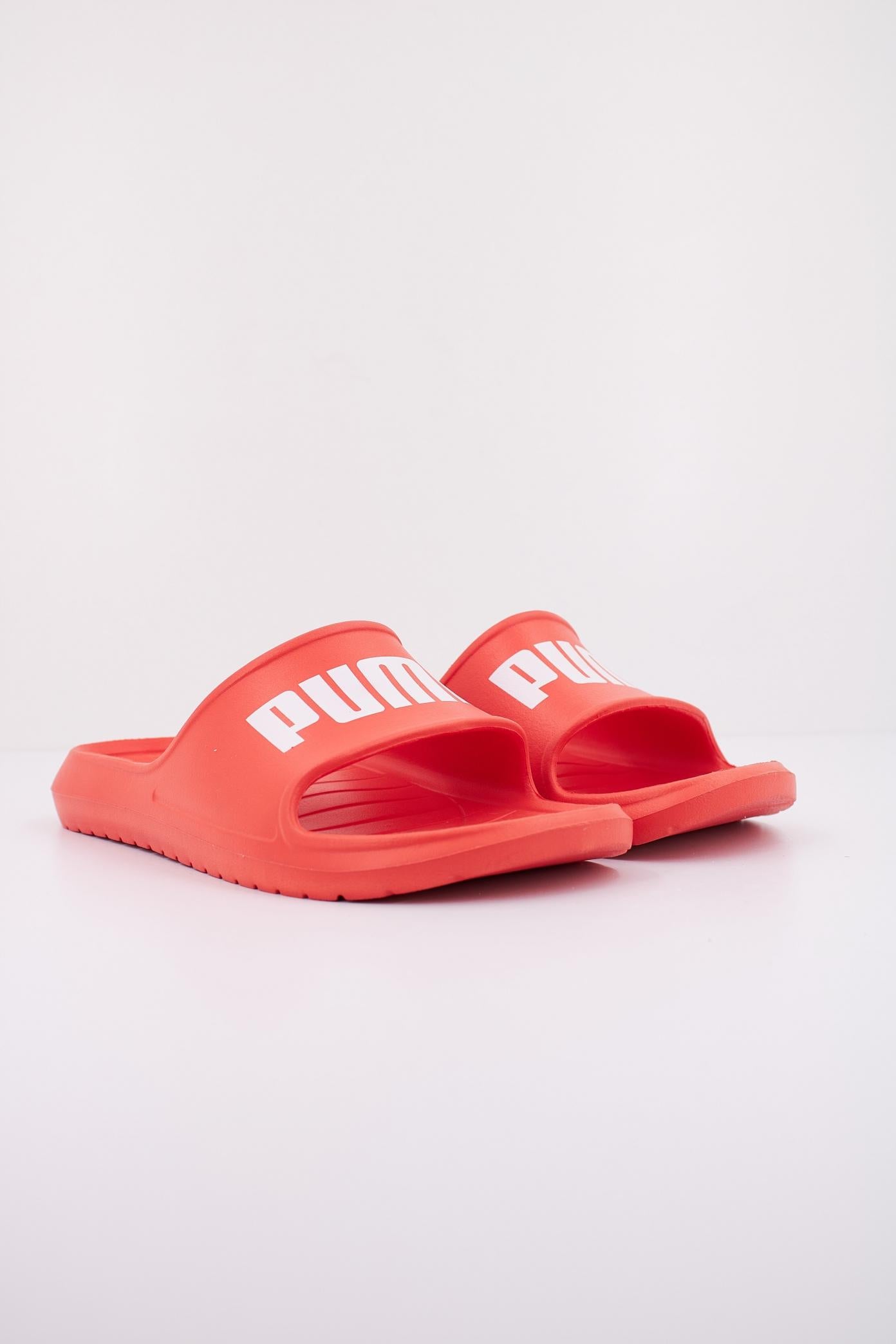 PUMA DIVECAT V LITE en color ROJO (2)