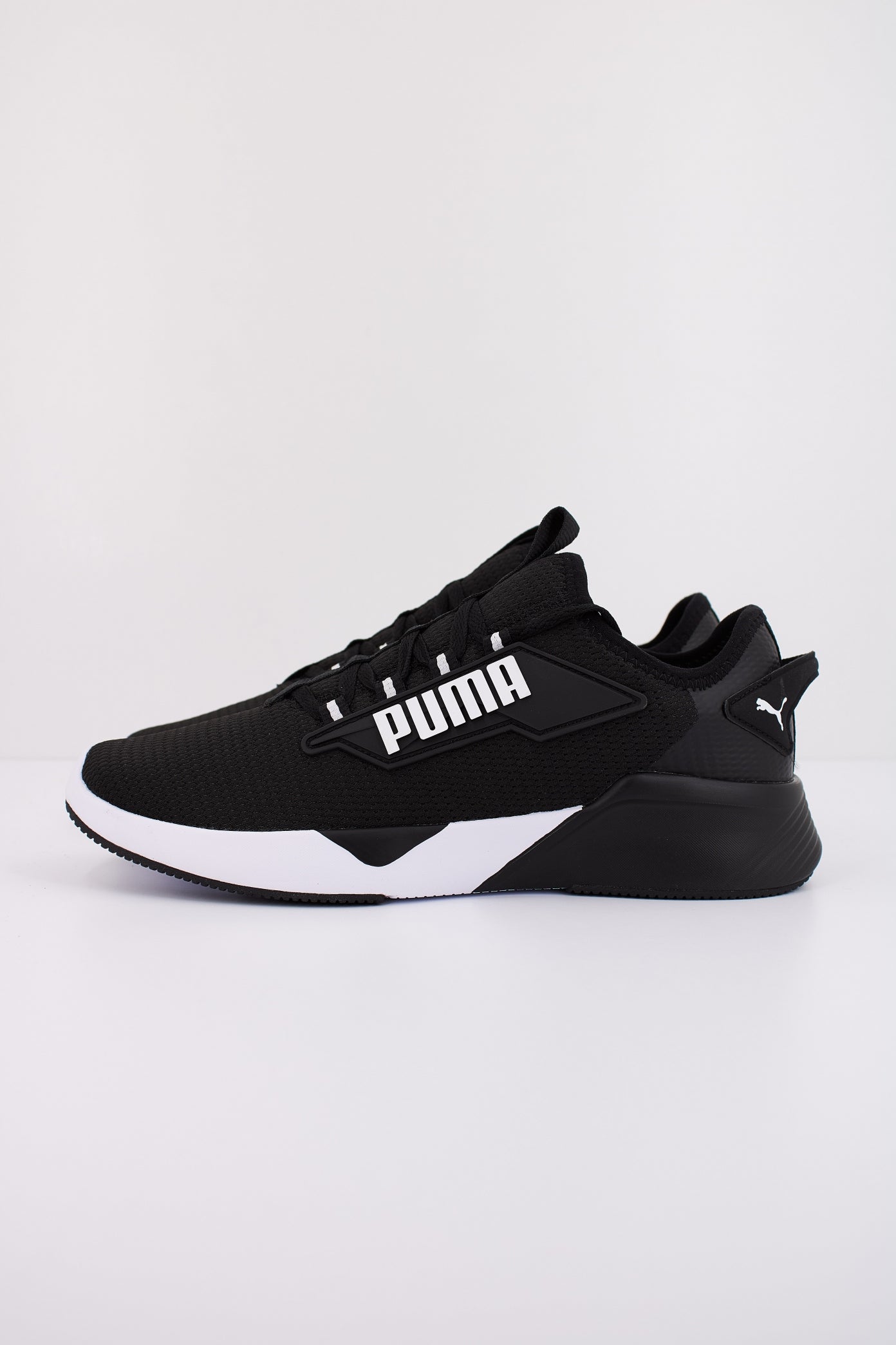 PUMA en color NEGRO (1)