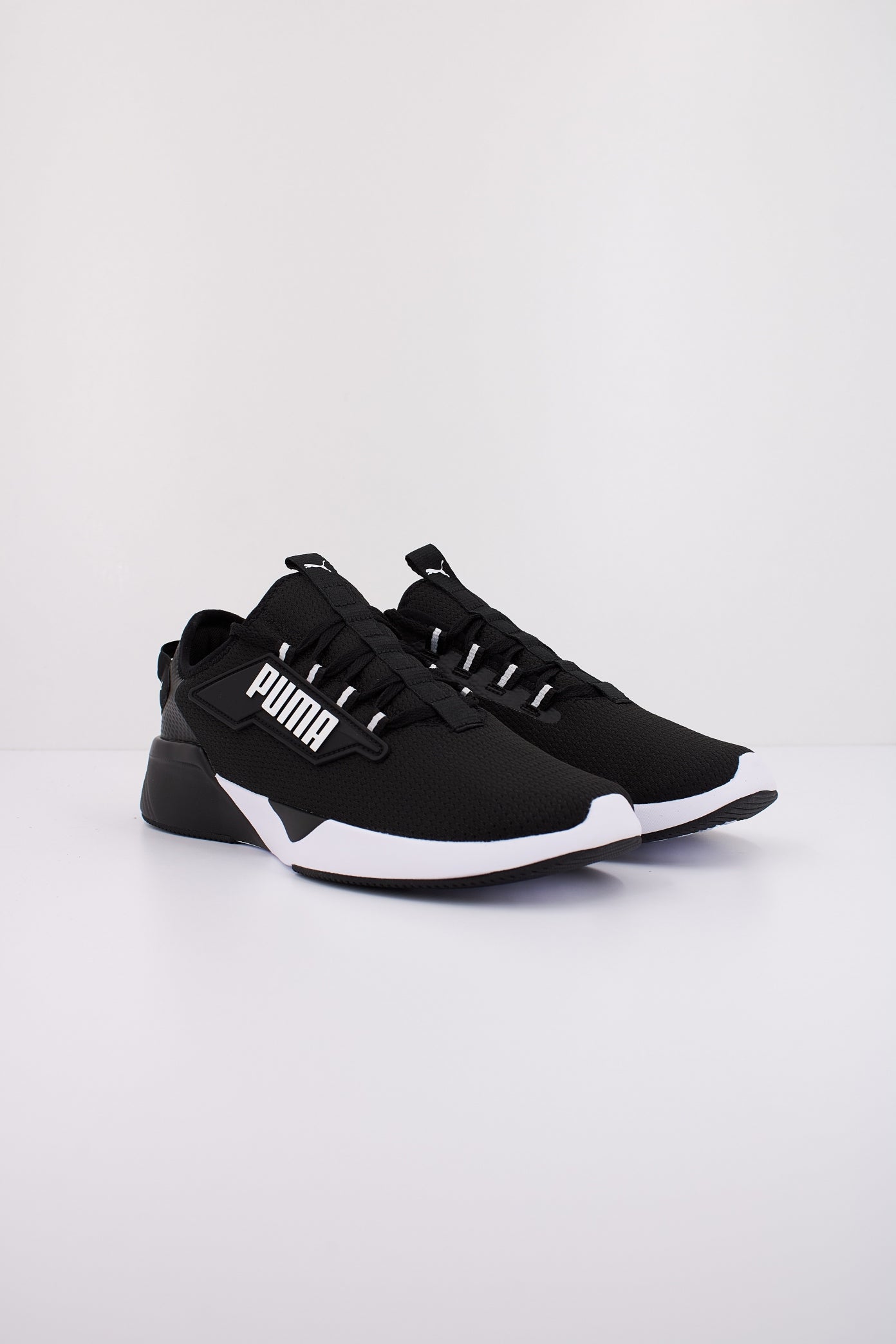 PUMA en color NEGRO (2)