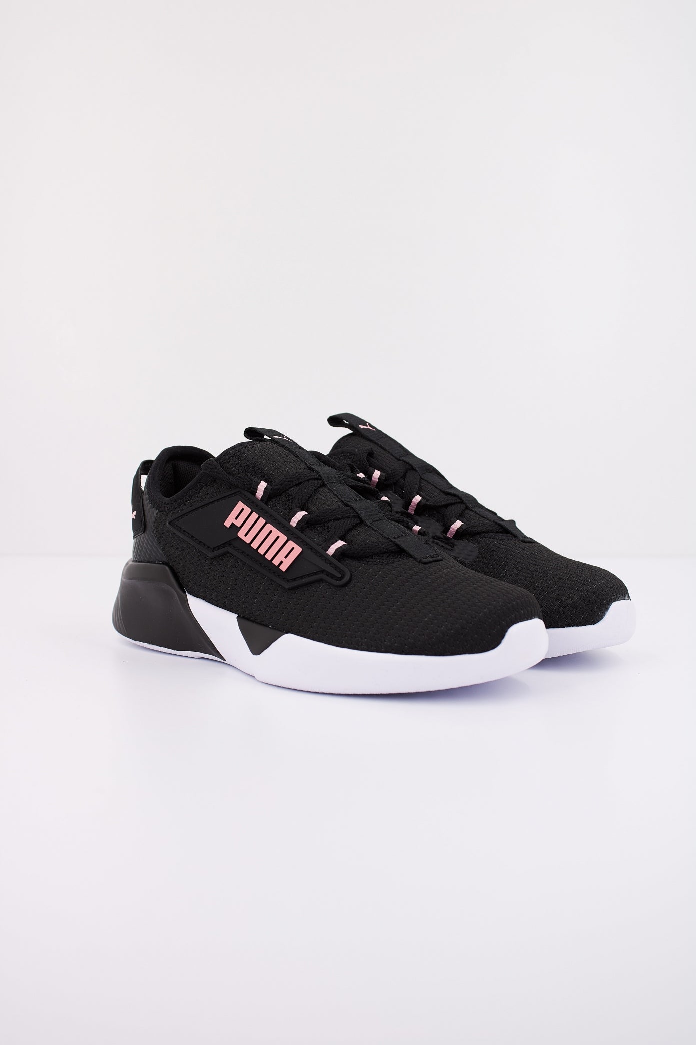PUMA RETALIATE PS en color NEGRO (2)