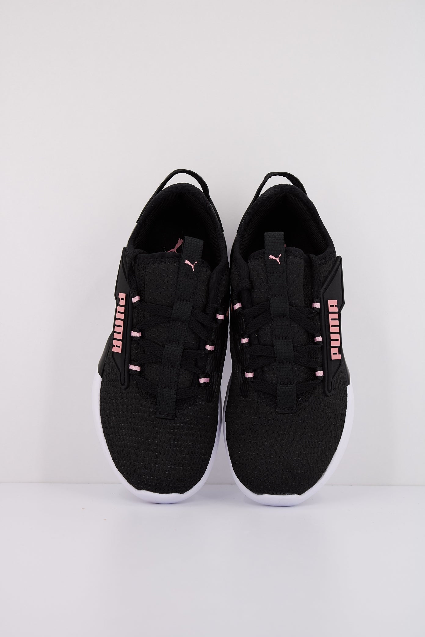 PUMA RETALIATE PS en color NEGRO (3)