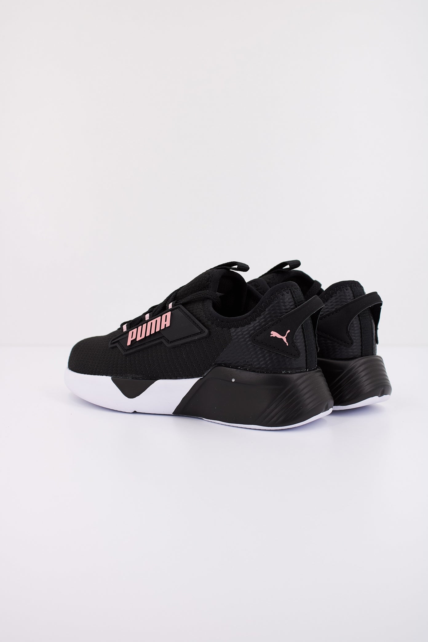 PUMA RETALIATE PS en color NEGRO (4)