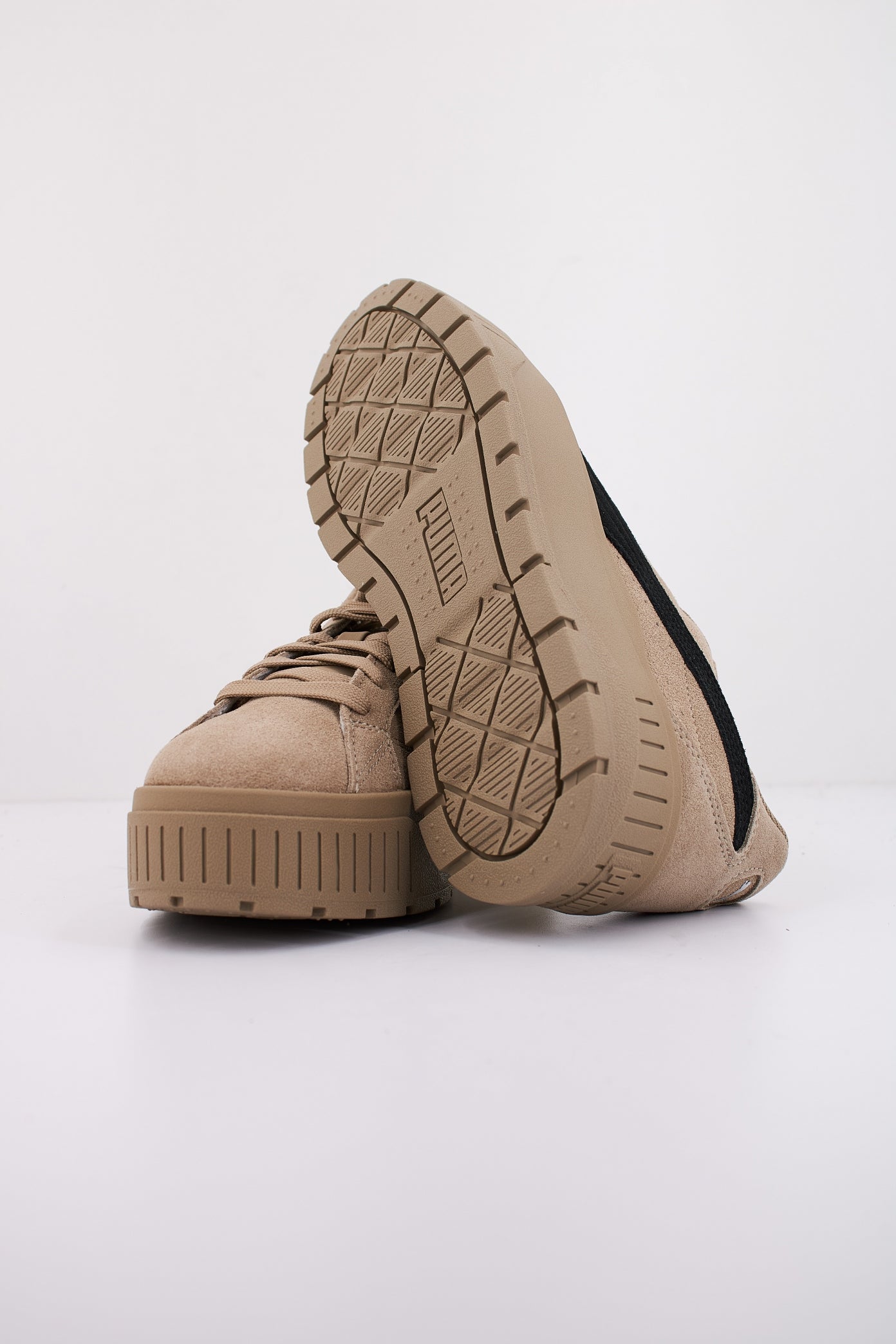 PUMA KARMEN II en color BEIS (5)