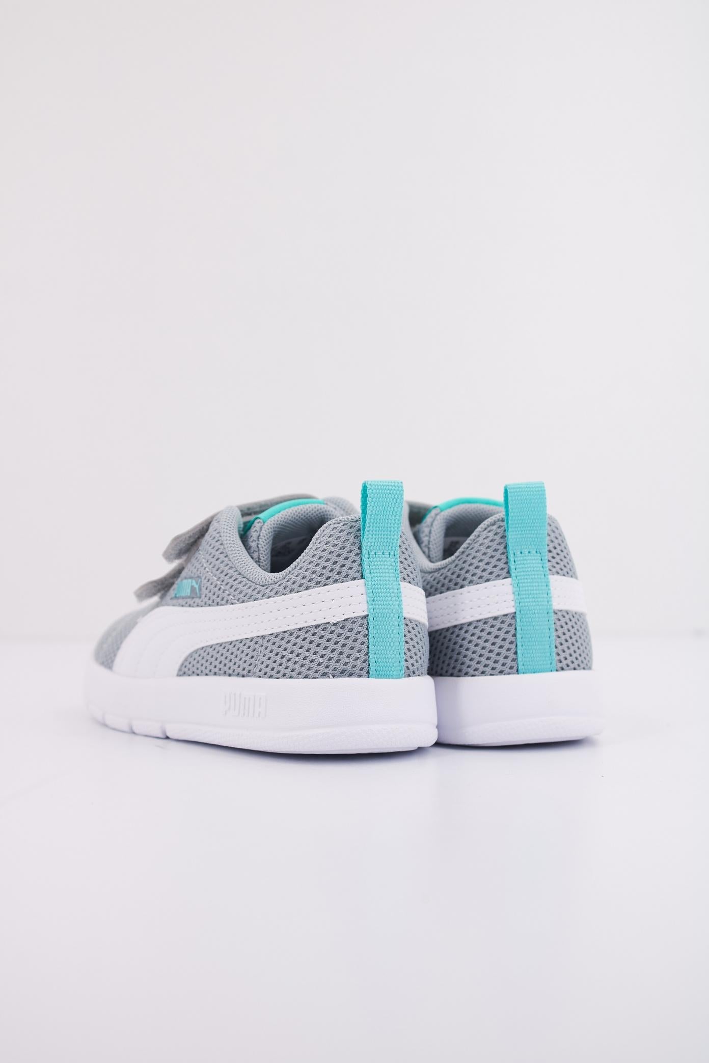 PUMA COURTFLEX V MESH INF en color GRIS (4)