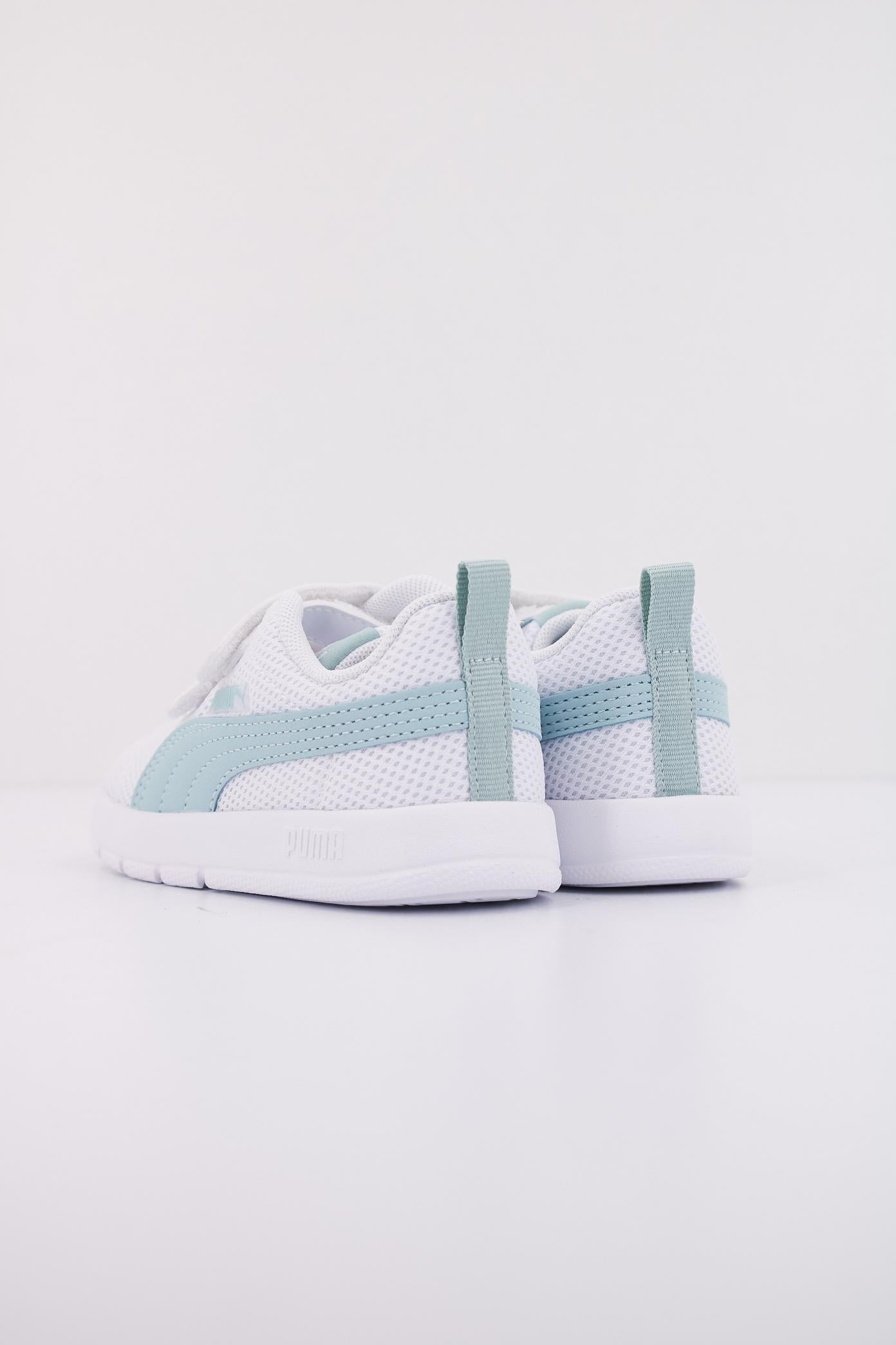 PUMA COURTFLEX V MESH INF en color BLANCO (4)