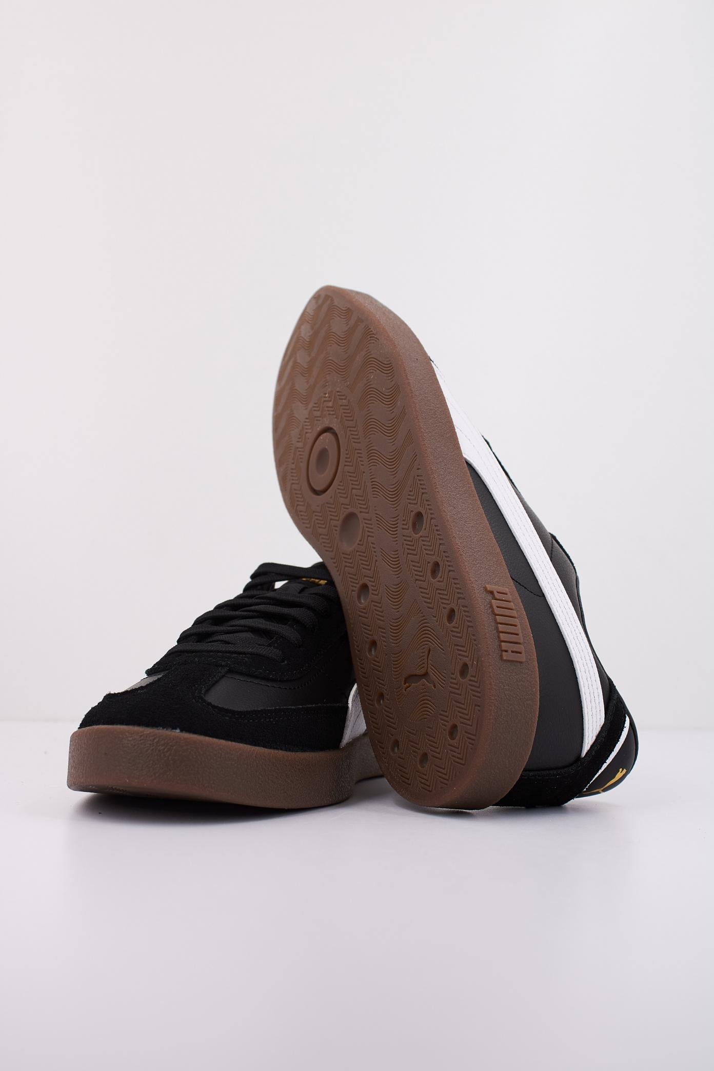 PUMA CLUB II ERA en color NEGRO (5)