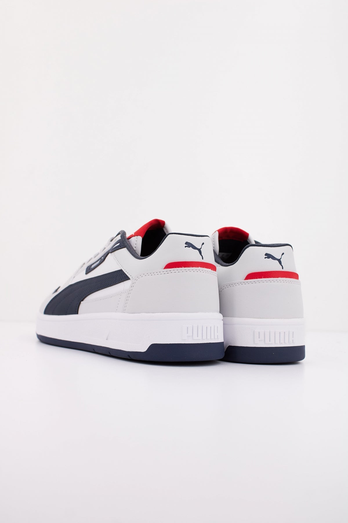 PUMA COURT CLASSIC STREET en color BLANCO (4)