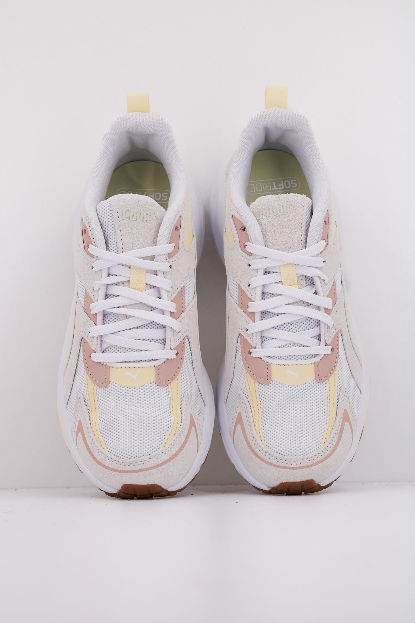 PUMA HYPNOTIC LS en color BEIS (3)