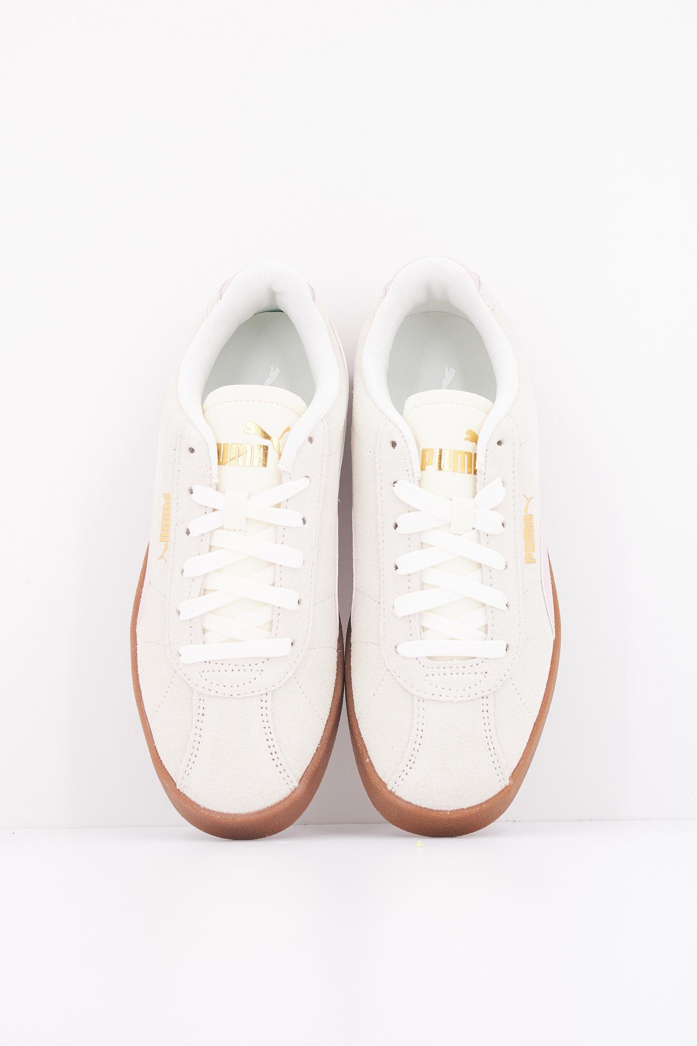 PUMA PUMA CLUB II en color BEIS (3)
