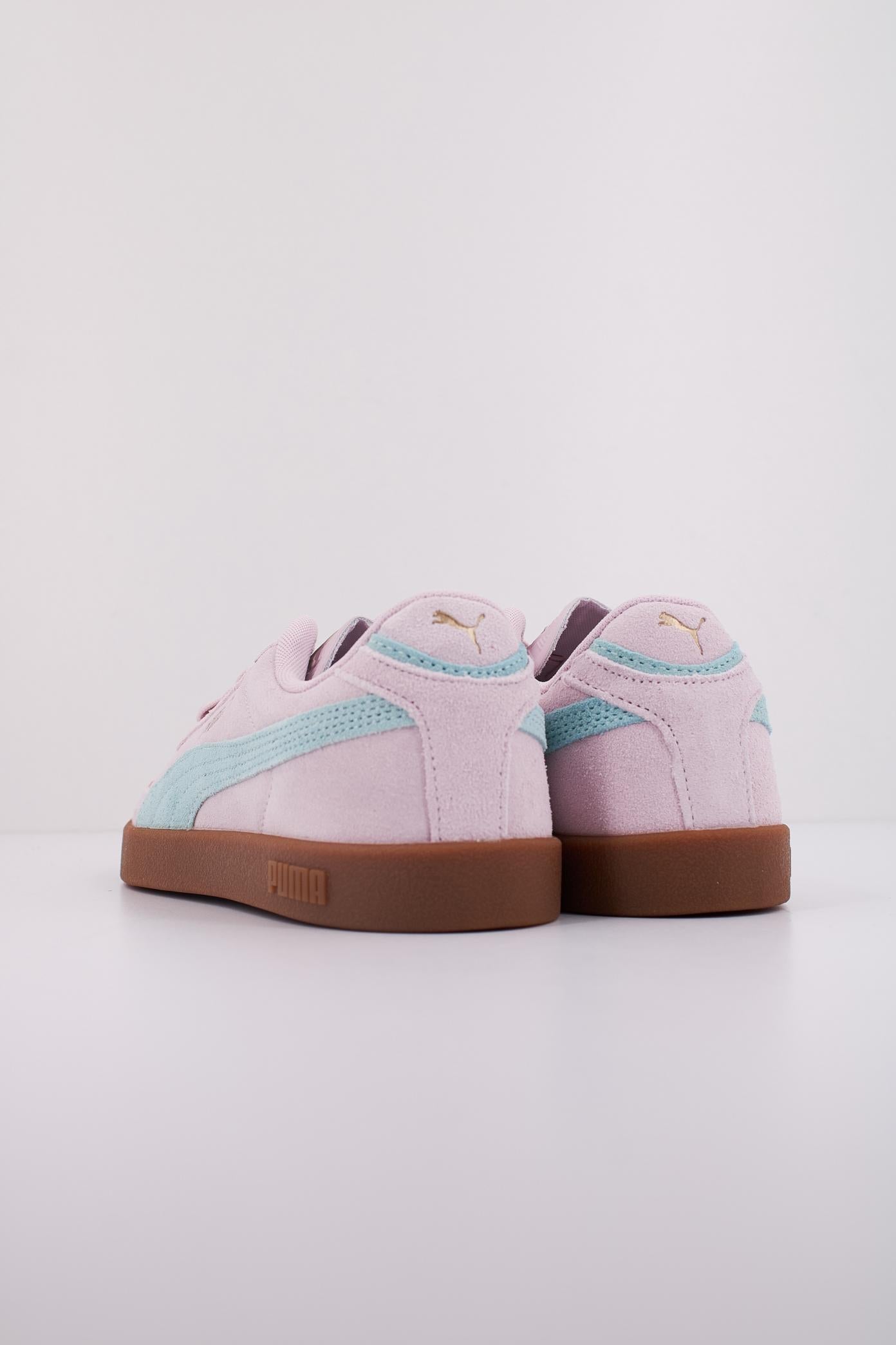PUMA CLUB II ERA SUEDE en color ROSA (4)