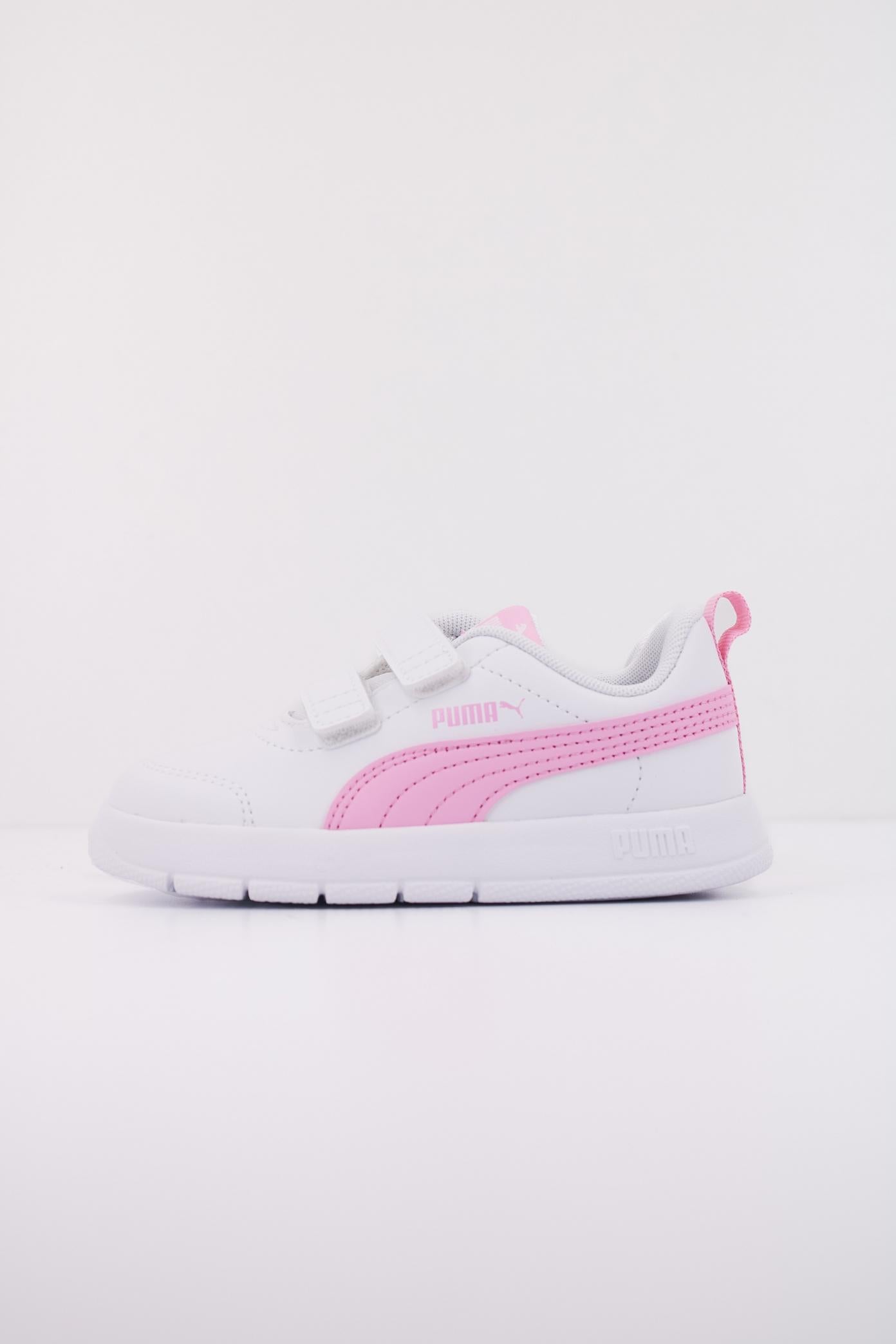 PUMA COURTFLEX V V INF en color BLANCO (1)