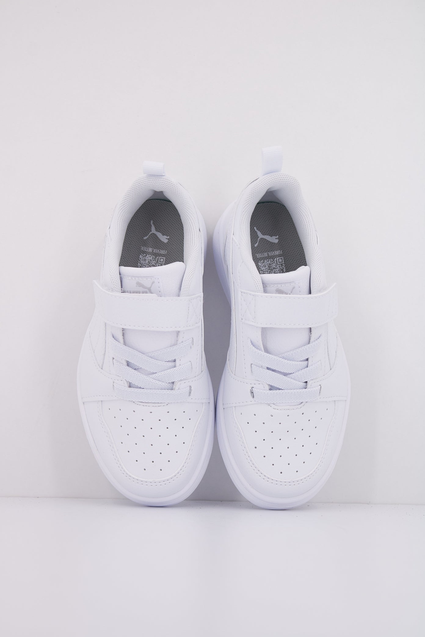 PUMA REBOUND V LO AC+ PS en color BLANCO (3)