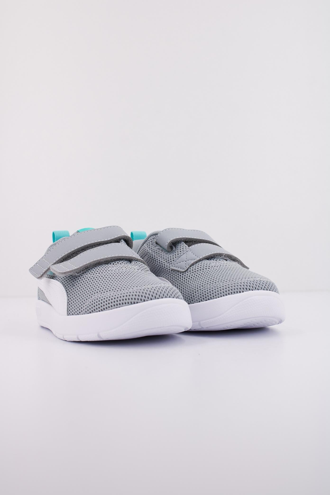 PUMA COURTFLEX V MESH PS en color GRIS (2)