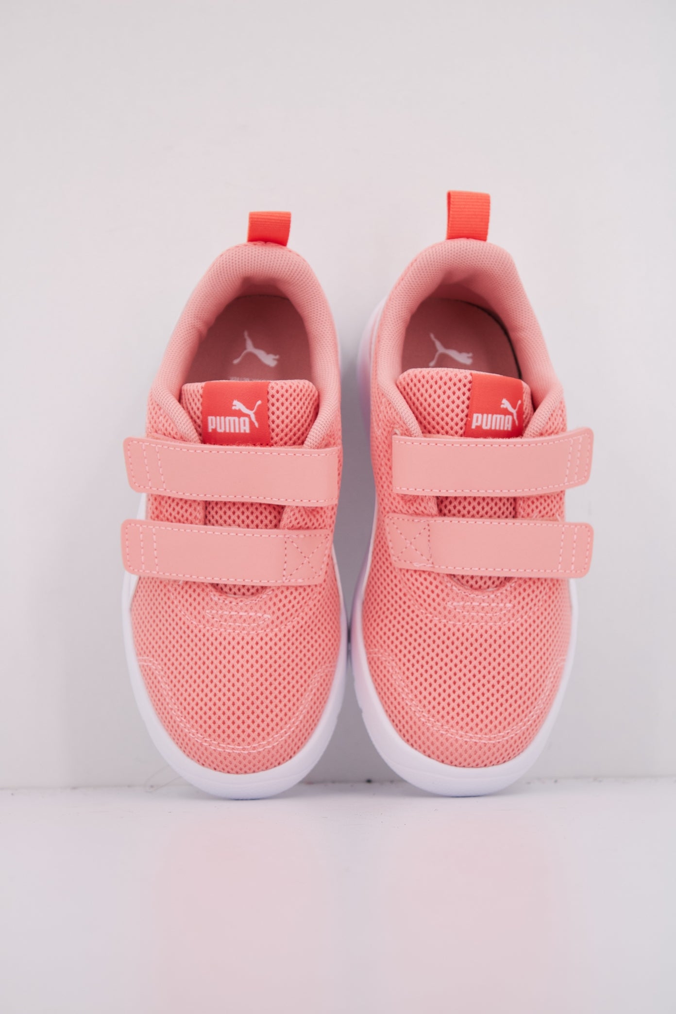 PUMA COURTFLEX V MESH PS en color NARANJA (3)