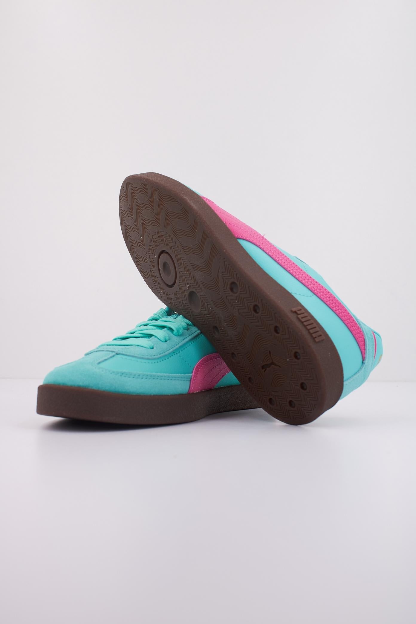 PUMA CLUB II ERA JR en color VERDE (5)