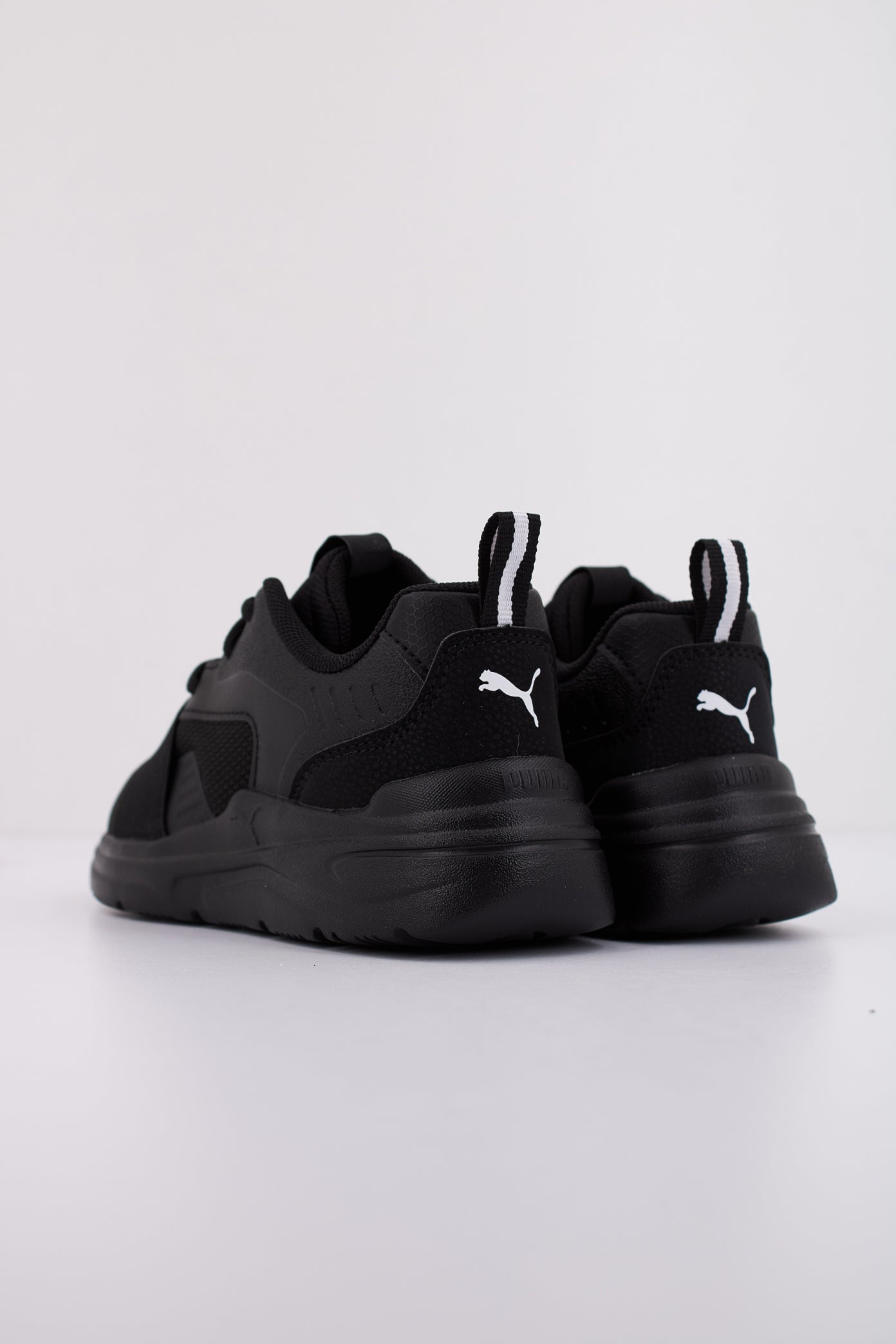 PUMA SOFT WIRED PS en color NEGRO (4)