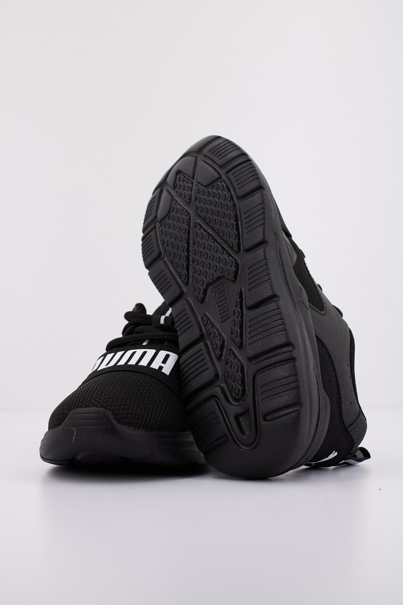 PUMA SOFT WIRED PS en color NEGRO (5)