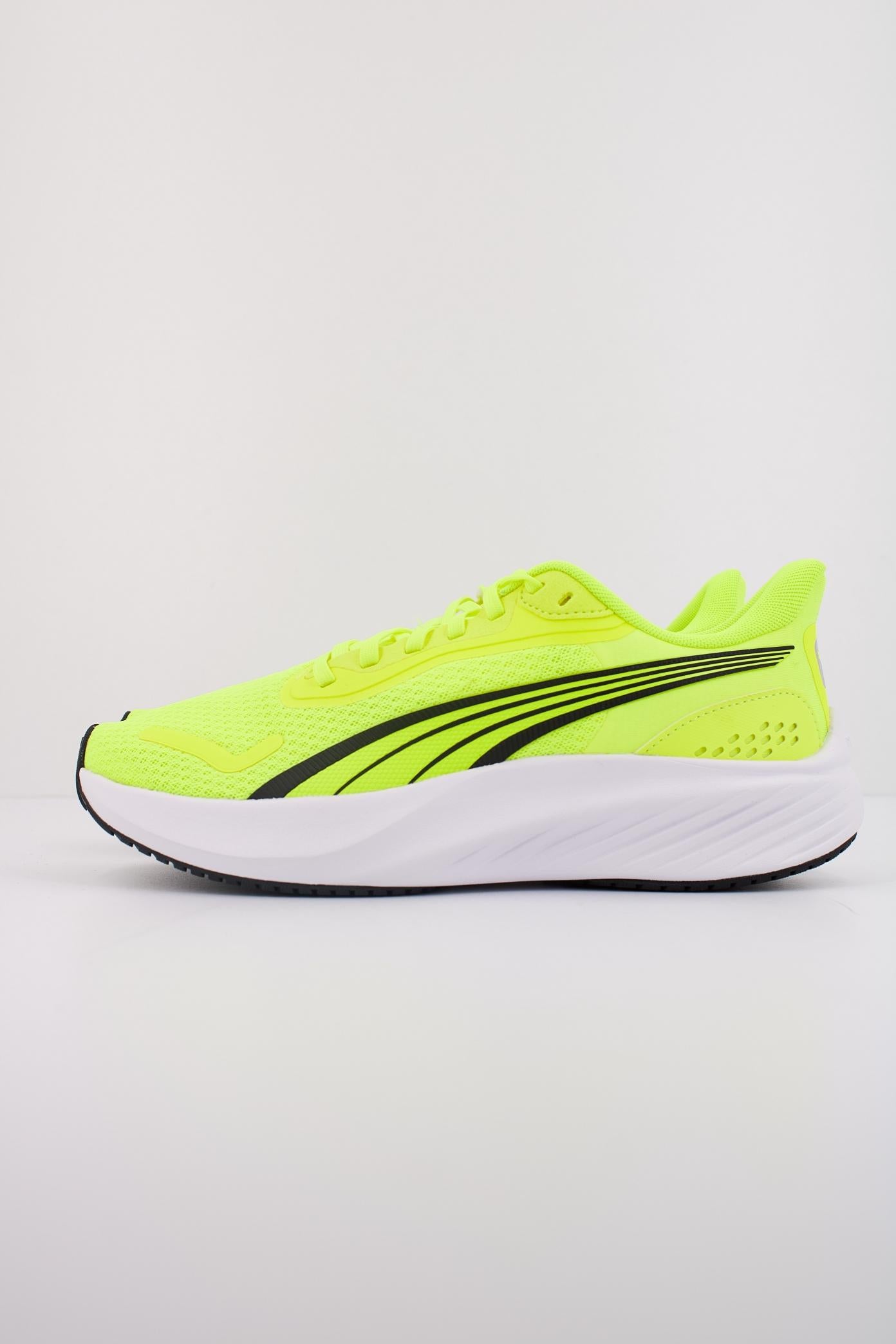 PUMA POUNCE LITE JR en color AMARILLO (1)