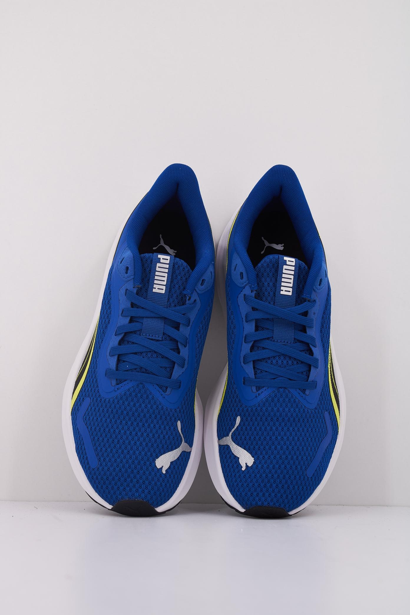 PUMA POUNCE LITE JR en color AZUL (3)