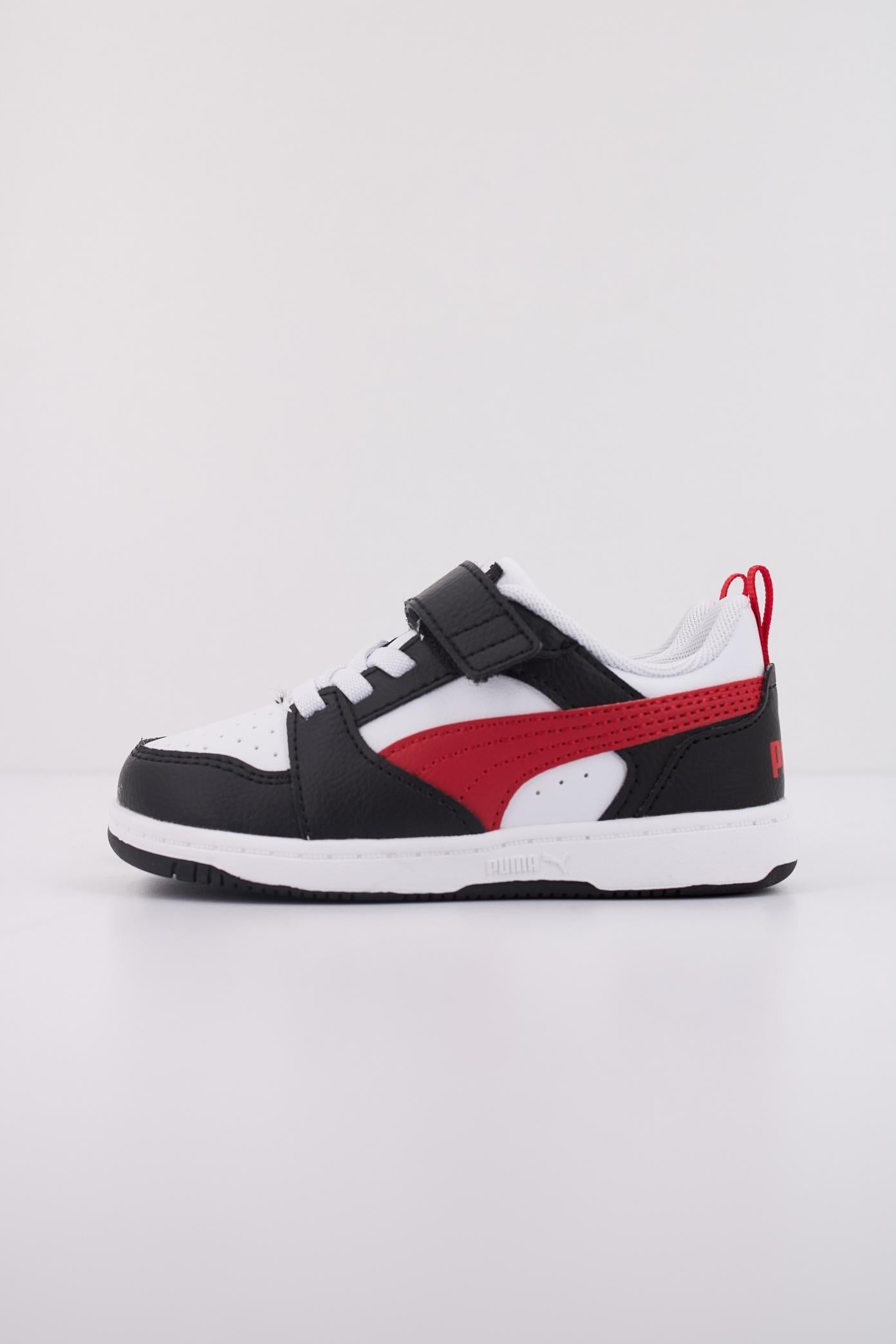 PUMA REBOUND V LO AC+ INF en color BLANCO (1)