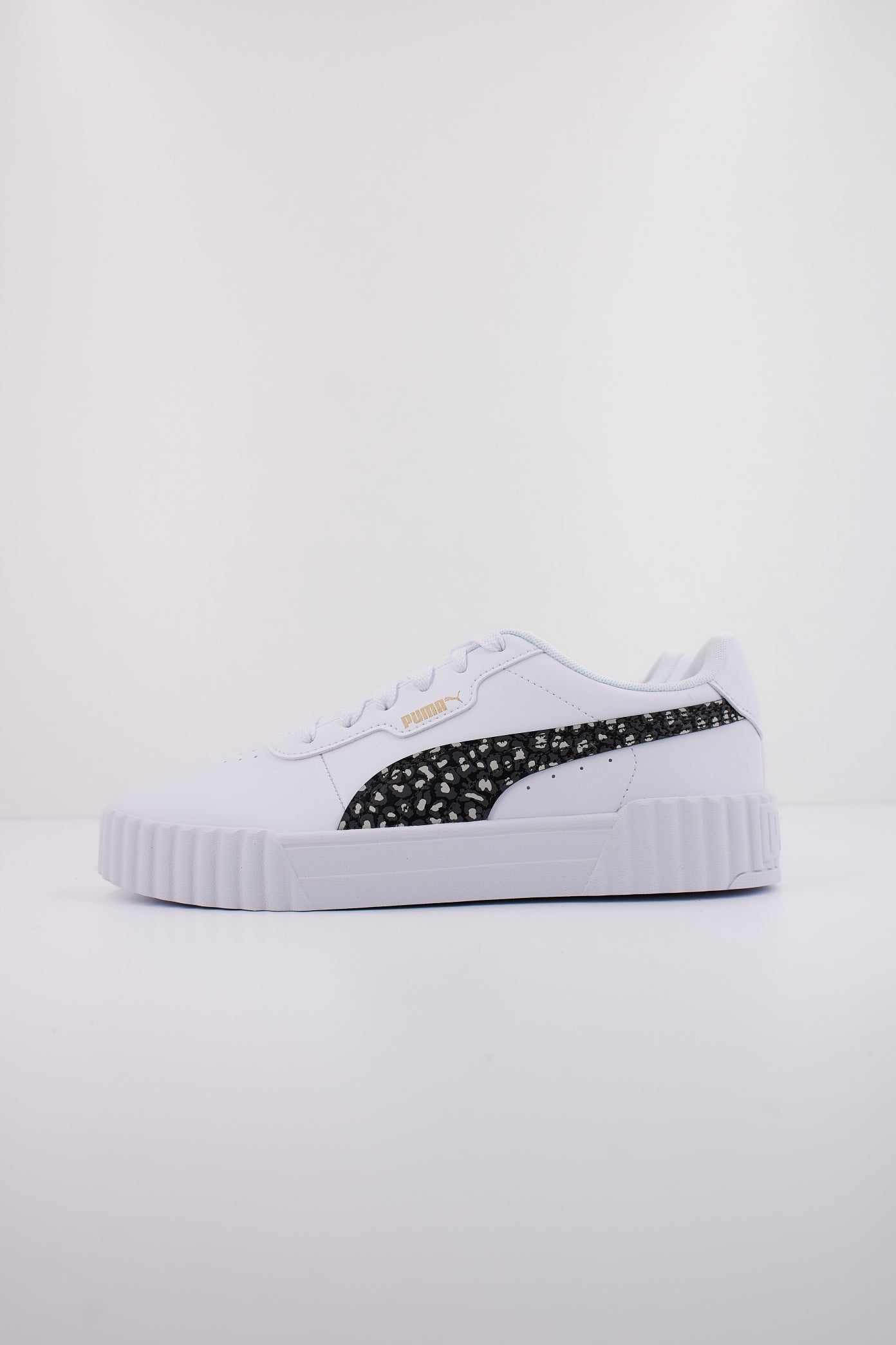 PUMA CARINA . ANIMAL JR en color BLANCO (1)