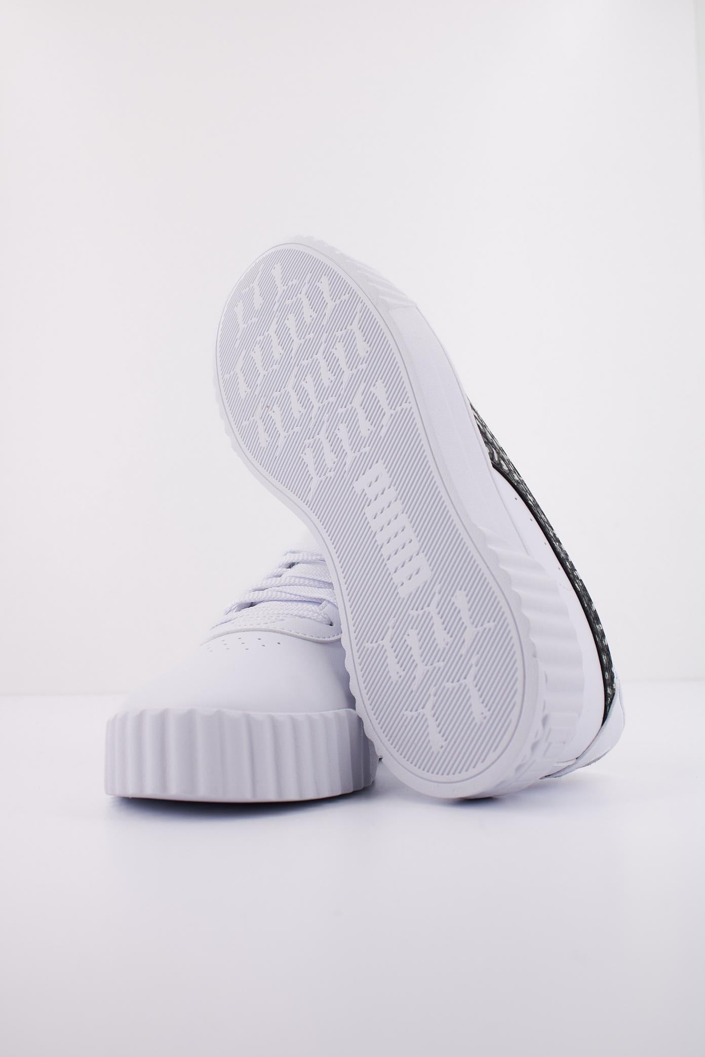 PUMA CARINA . ANIMAL JR en color BLANCO (5)