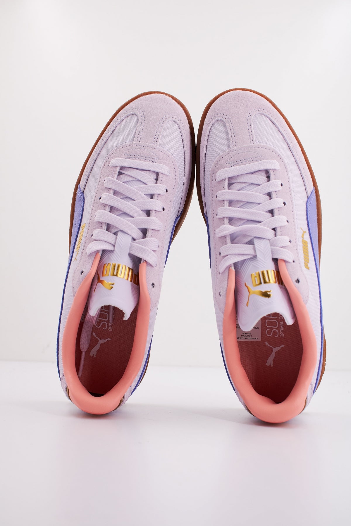 PUMA CLUB II ERA CV JR en color VIOLETA (3)