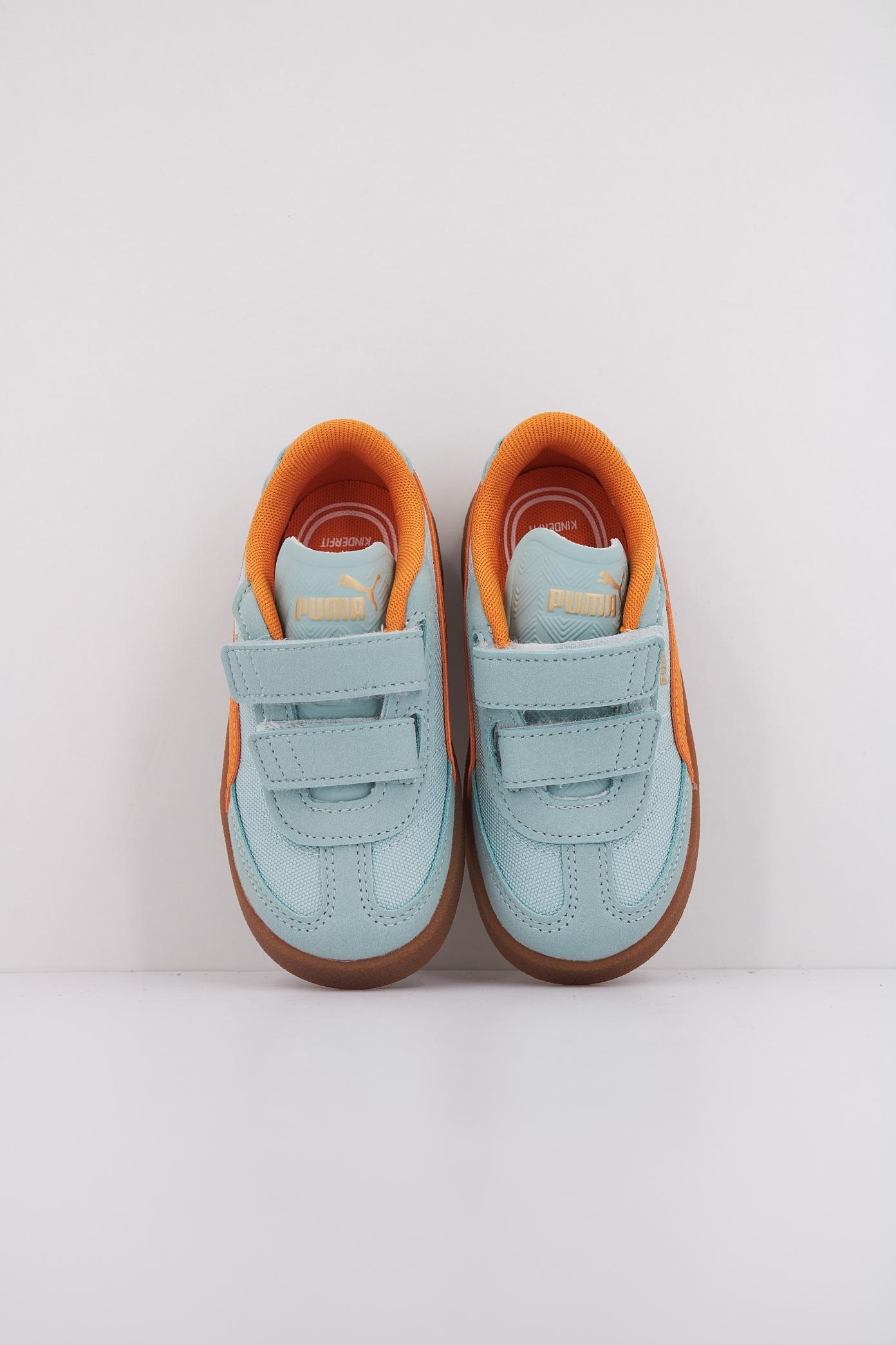 PUMA CLUB II ERA CV V INF en color VERDE (3)