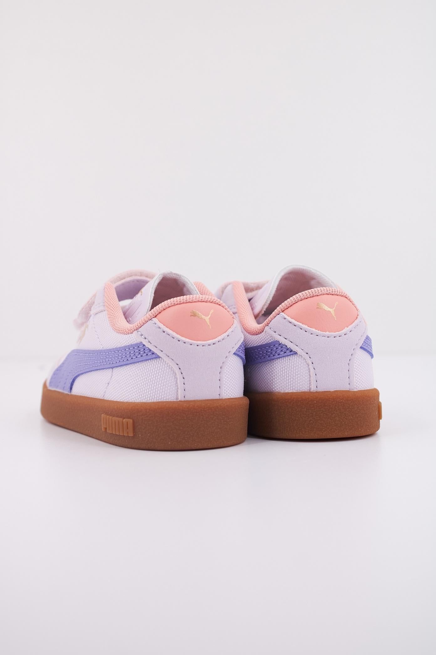 PUMA CLUB II ERA CV V INF en color VIOLETA (4)