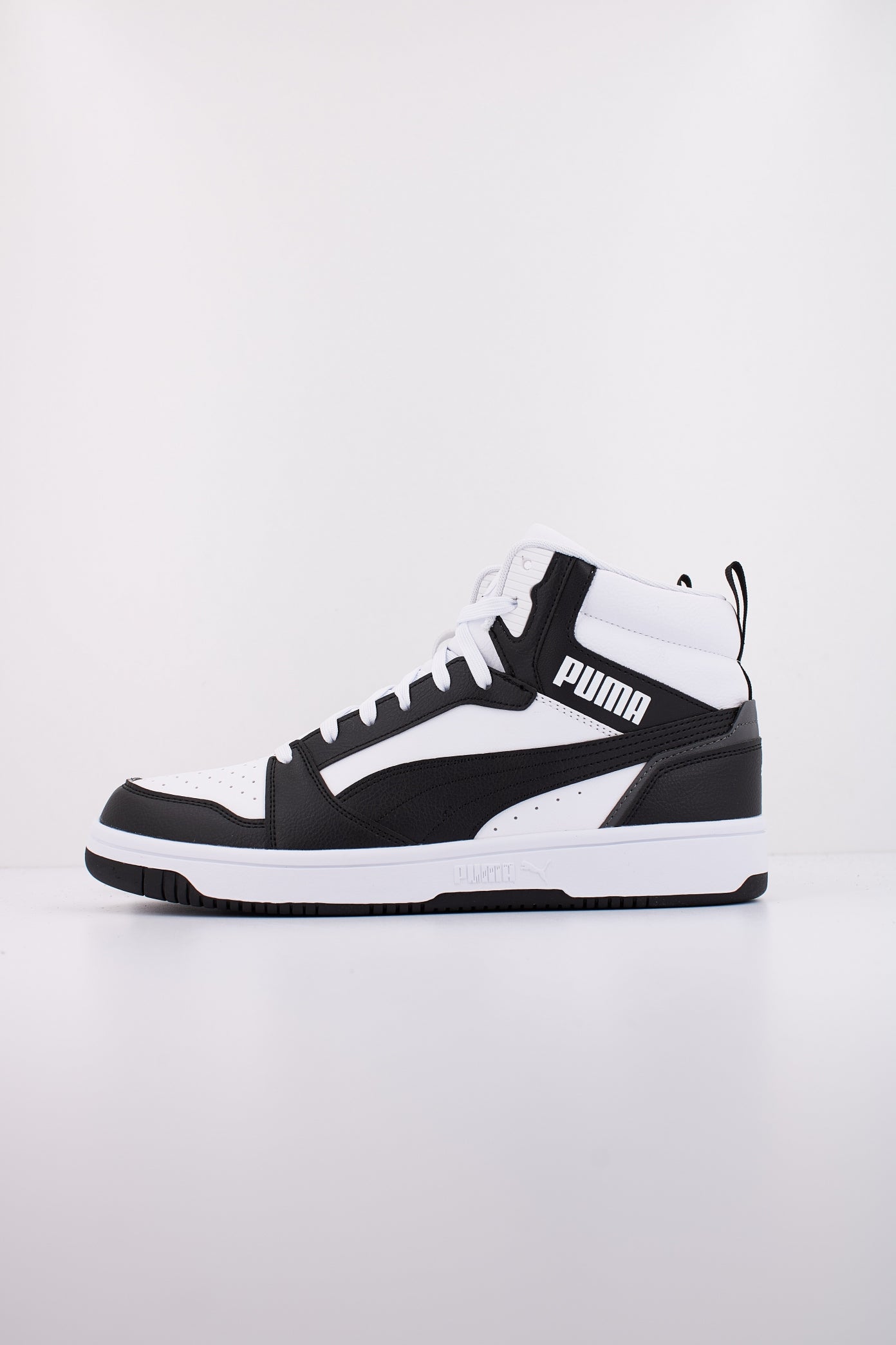 PUMA REBOUND V en color BLANCO (1)