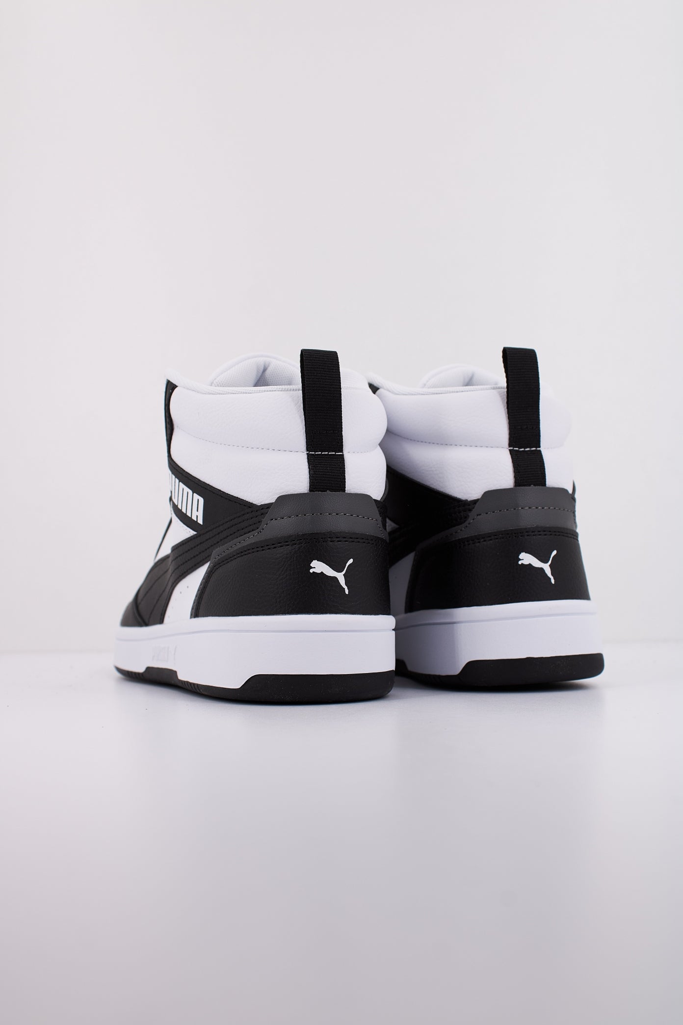 PUMA REBOUND V en color BLANCO (4)