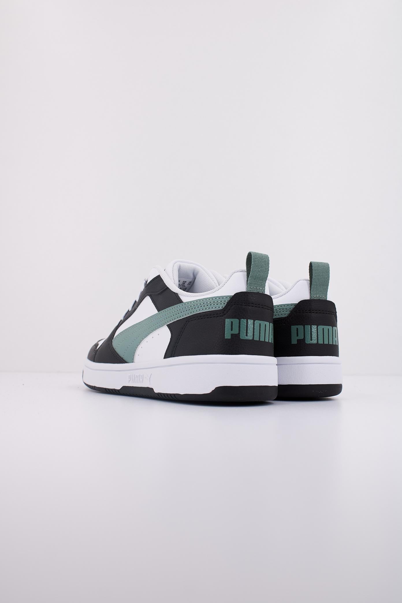 PUMA REBOUND V LO JR en color NEGRO (4)