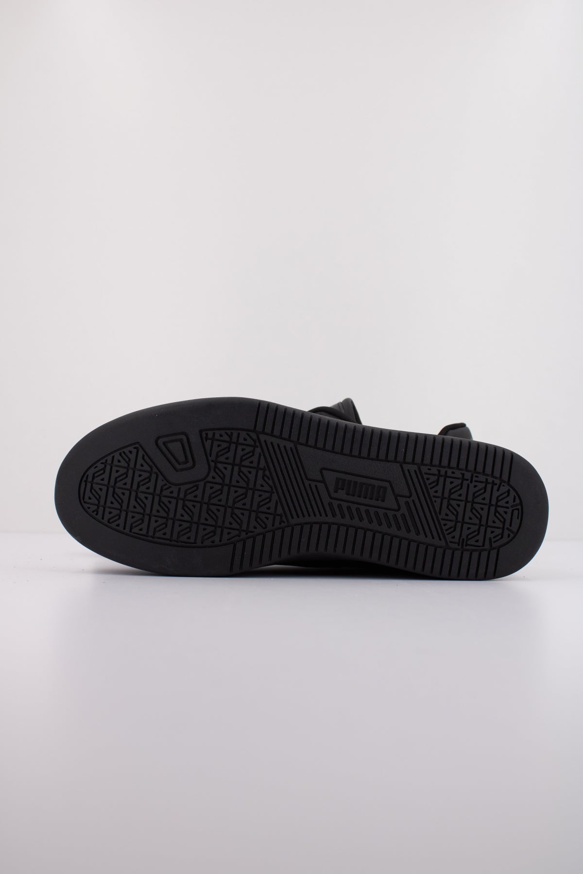 PUMA PUMA CAVEN . en color NEGRO (5)