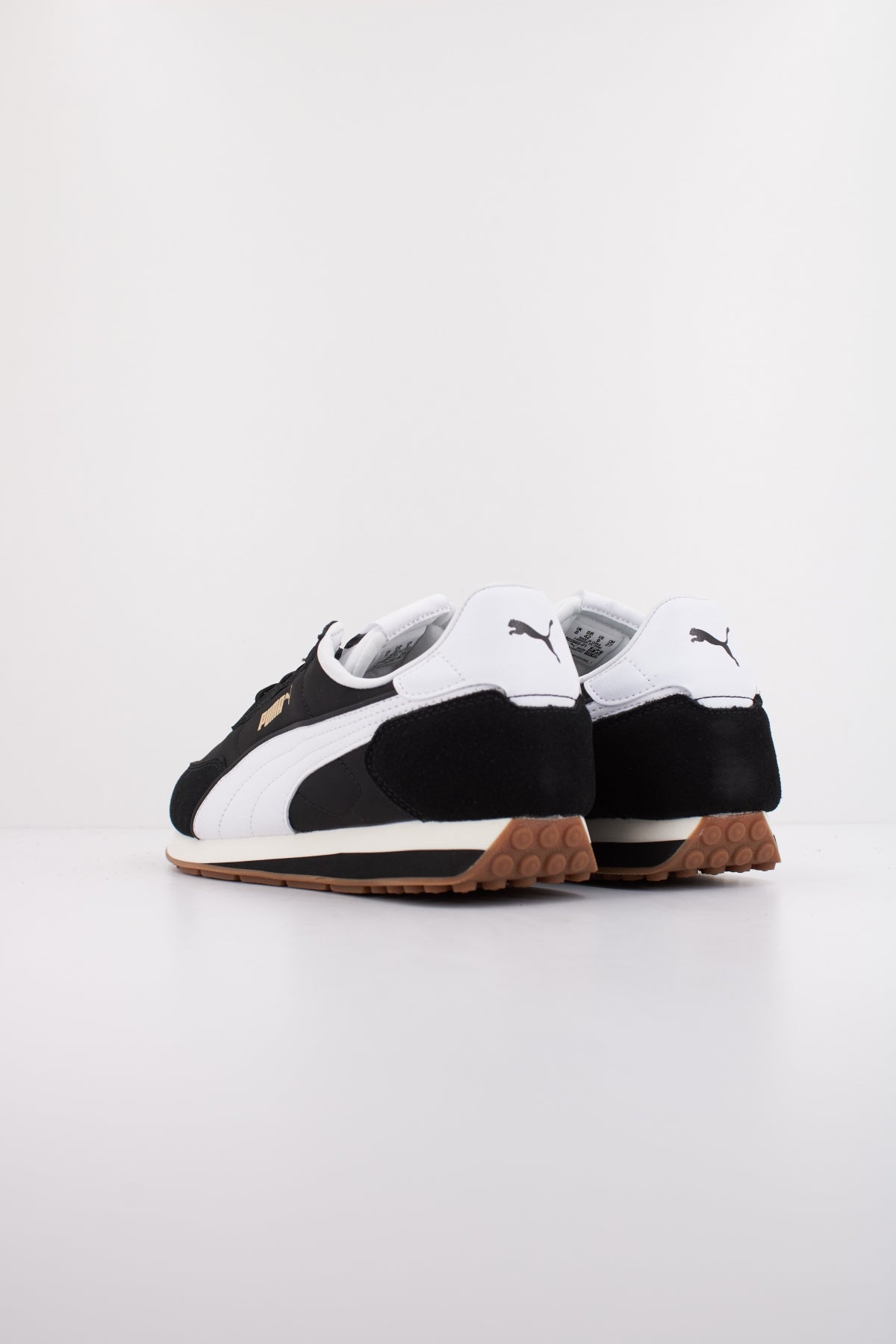 PUMA ST MILER RISE en color NEGRO (4)