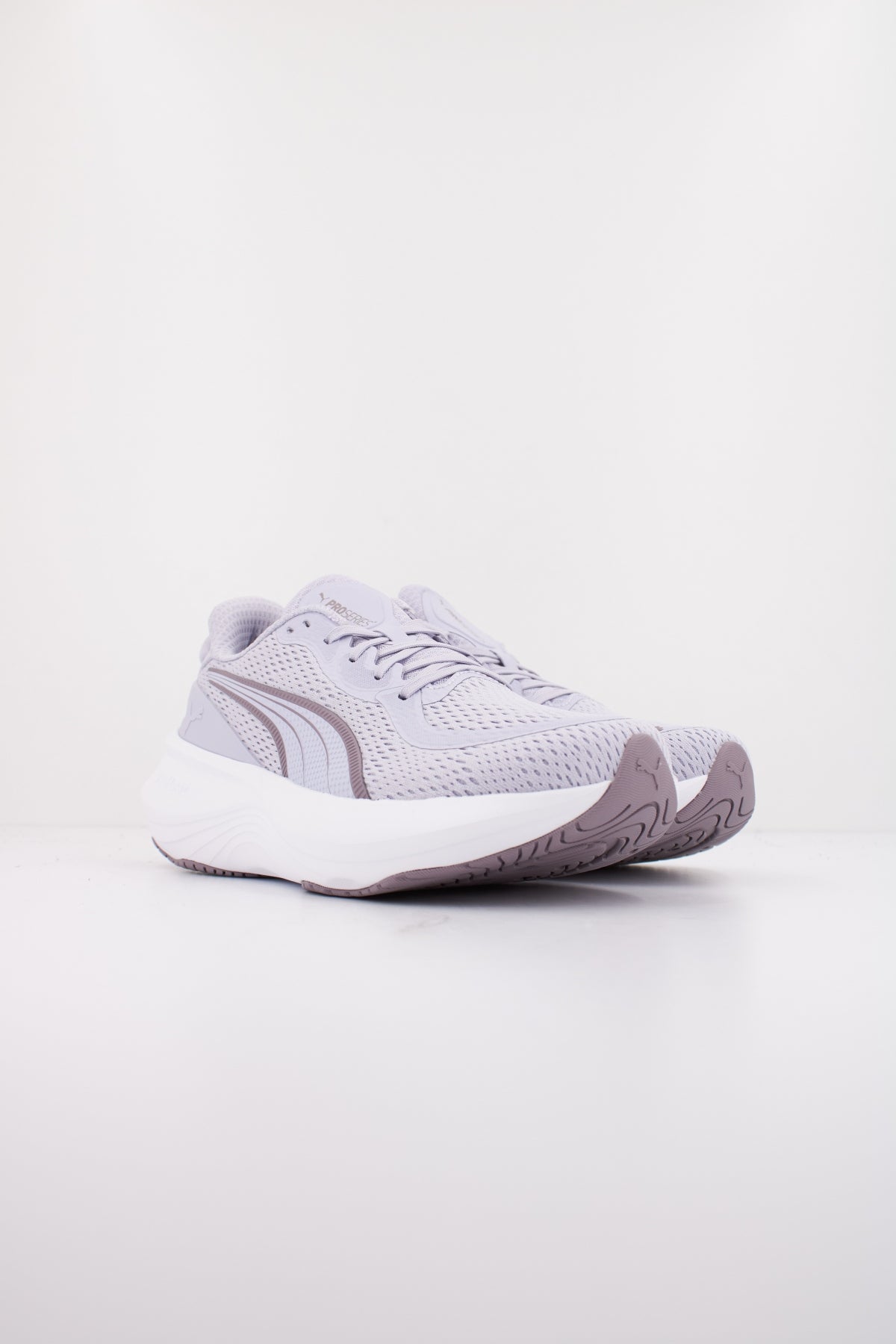 PUMA SCEND PRO en color VIOLETA (2)