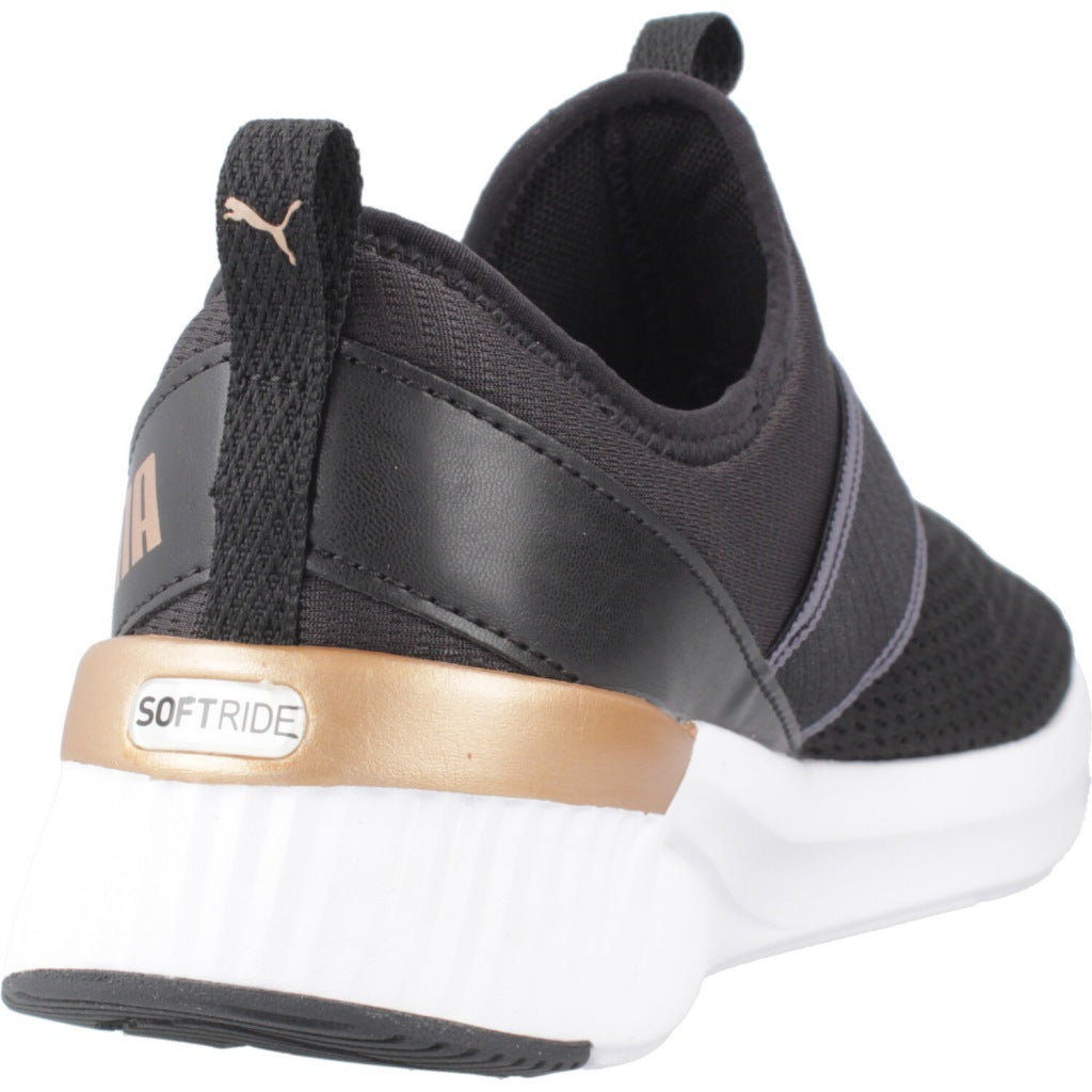 PUMA SOFTRIDE HARLI SLIP ON WNS en color NEGRO (3)