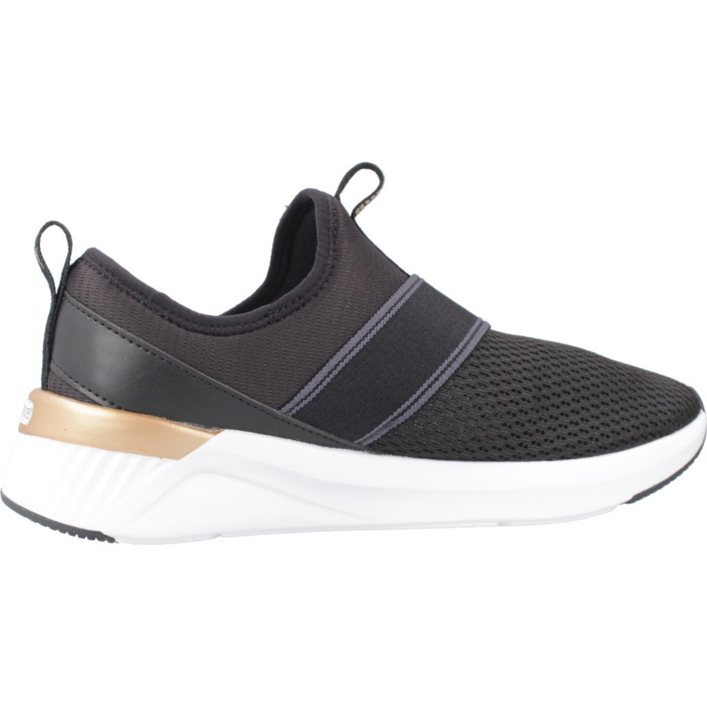 PUMA SOFTRIDE HARLI SLIP ON WNS en color NEGRO (4)
