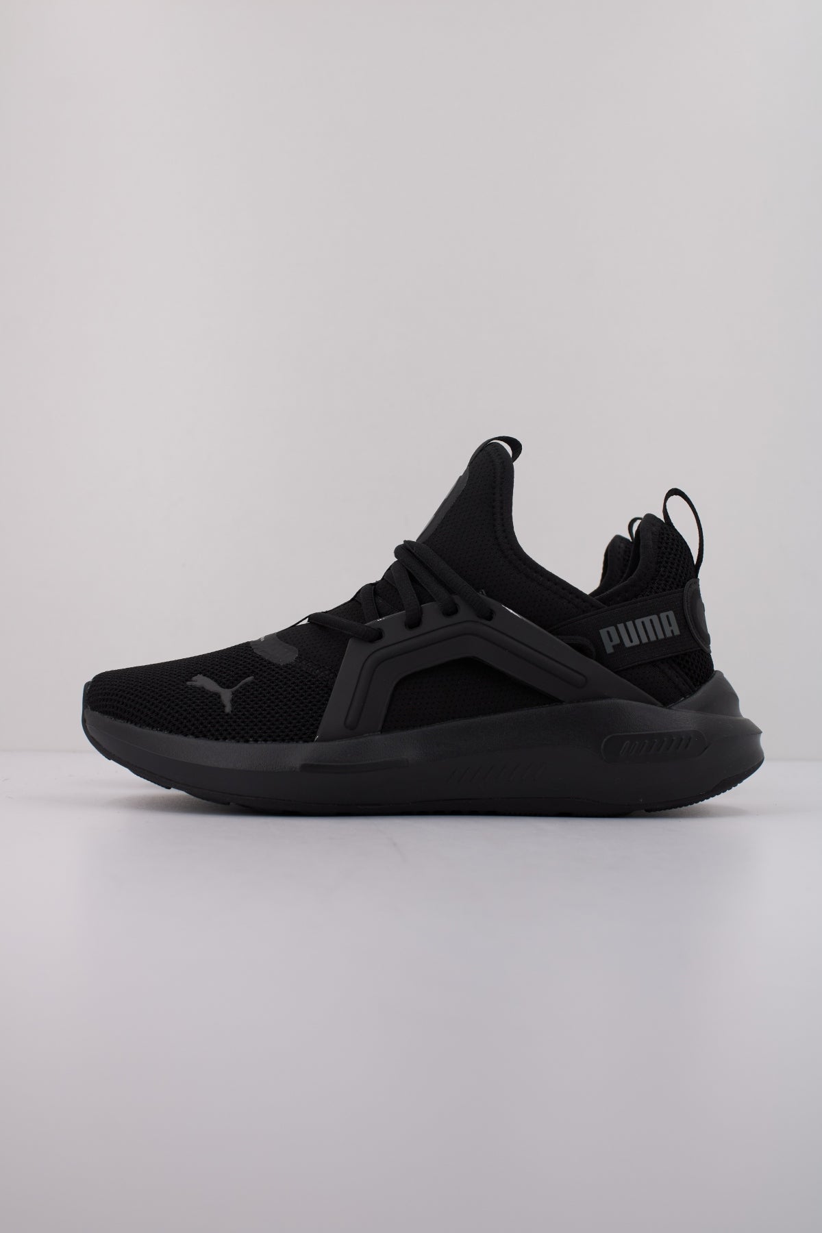 PUMA SOFTRIDE ENZO JR en color NEGRO (1)