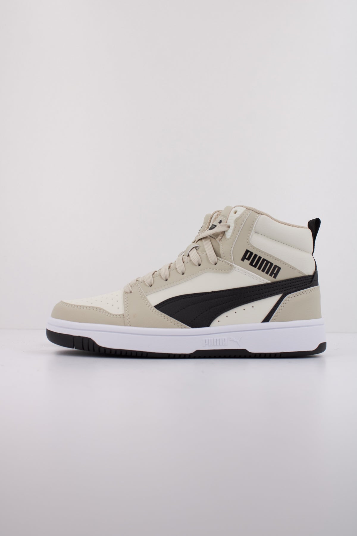 PUMA REBOUND V MID JR en color BEIS (1)