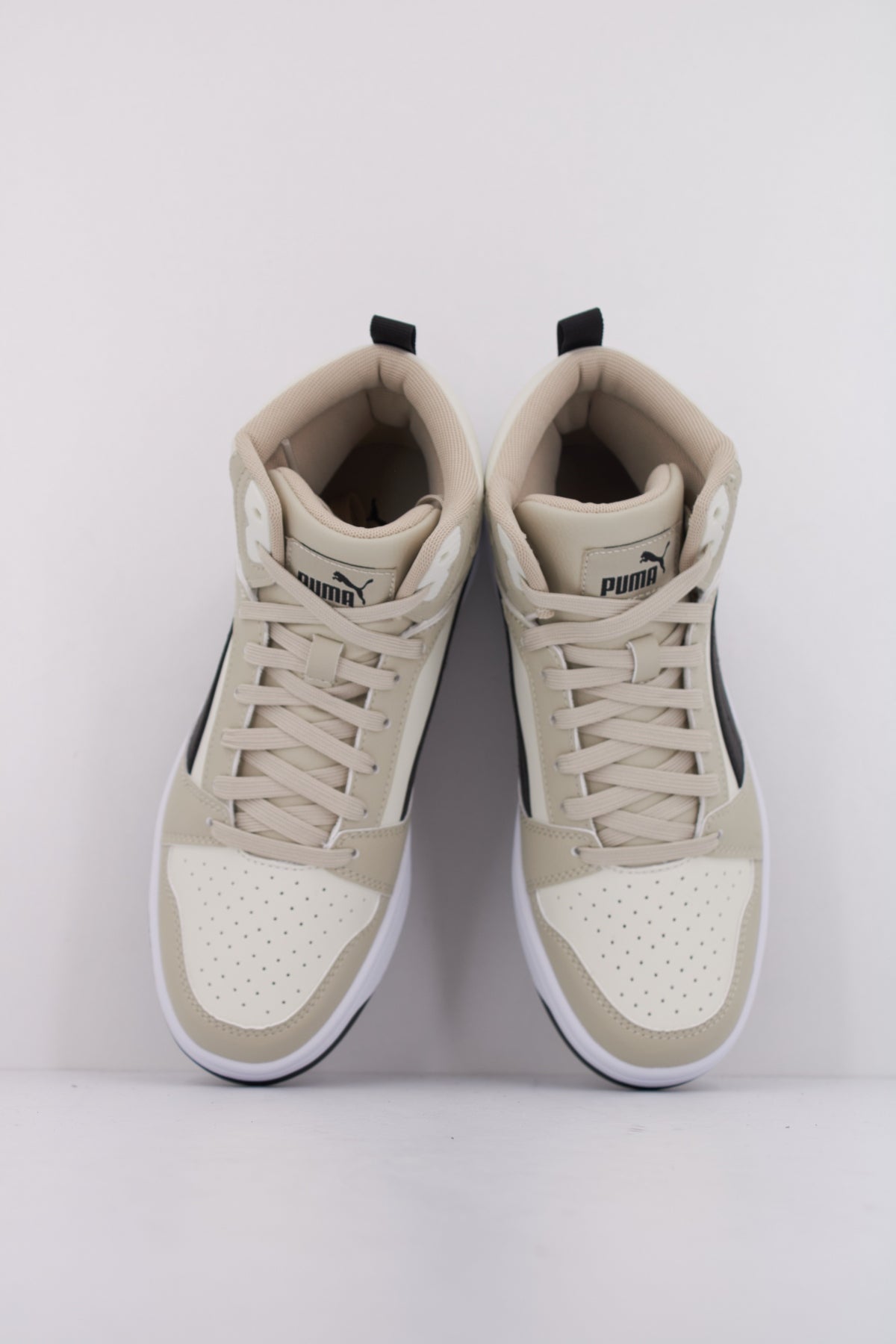 PUMA REBOUND V MID JR en color BEIS (3)