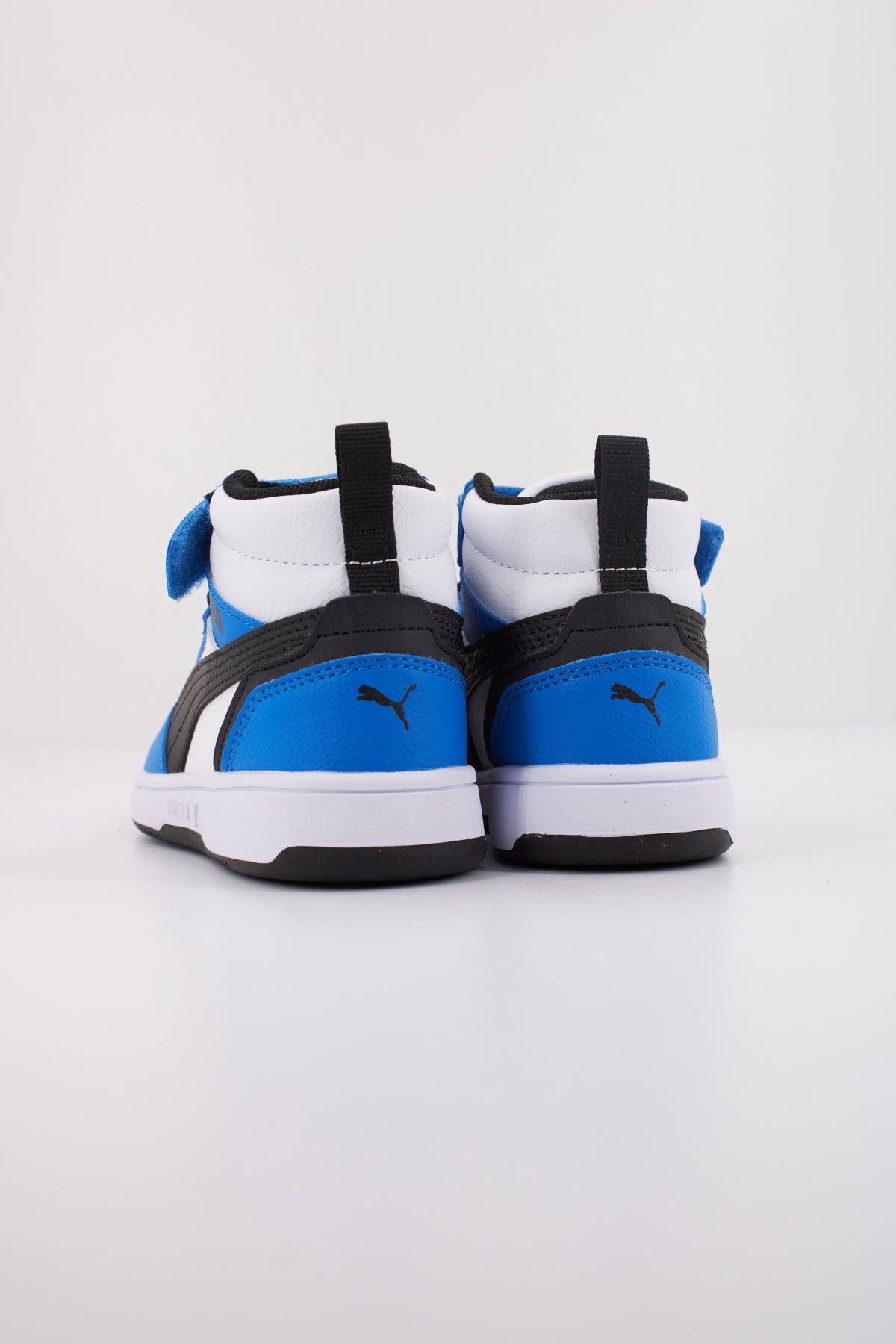 PUMA REBOUND V MID AC+ PS en color BLANCO (4)