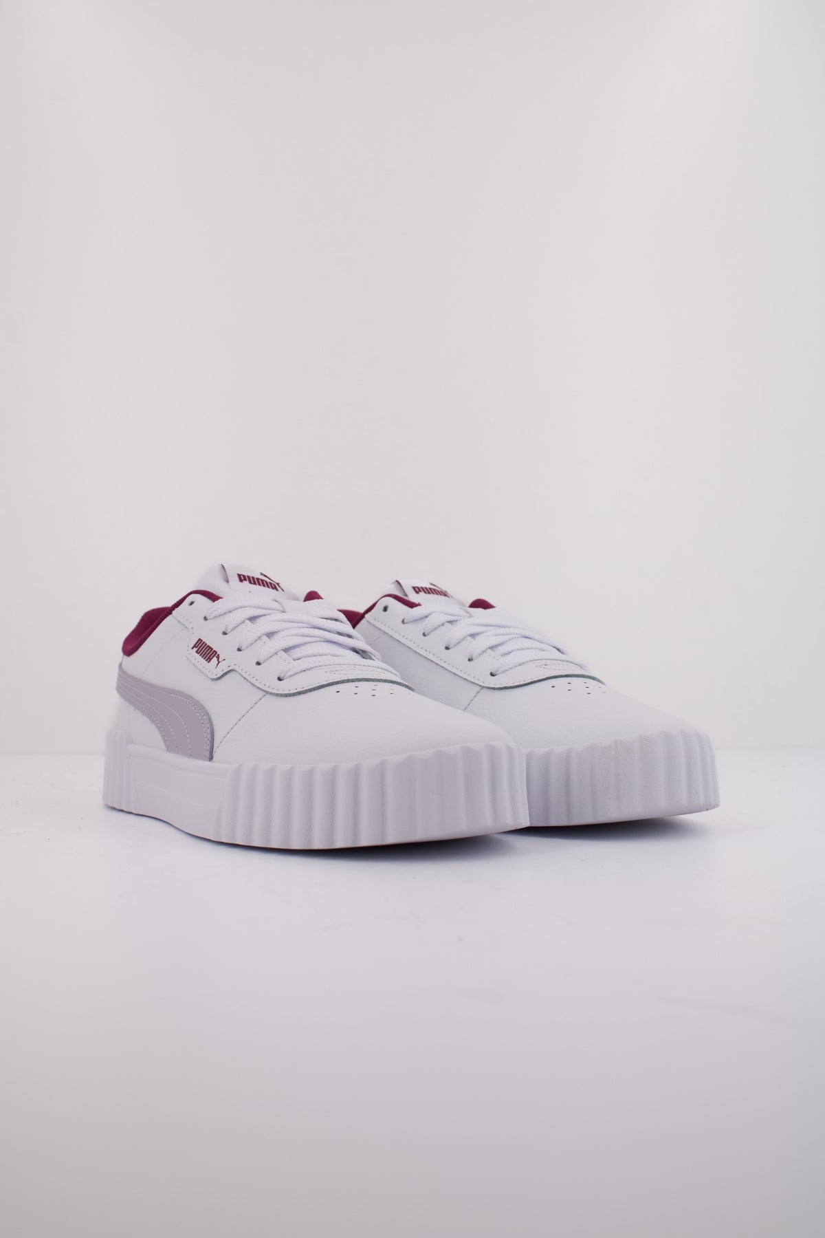 PUMA CARINA . JR en color BLANCO (2)