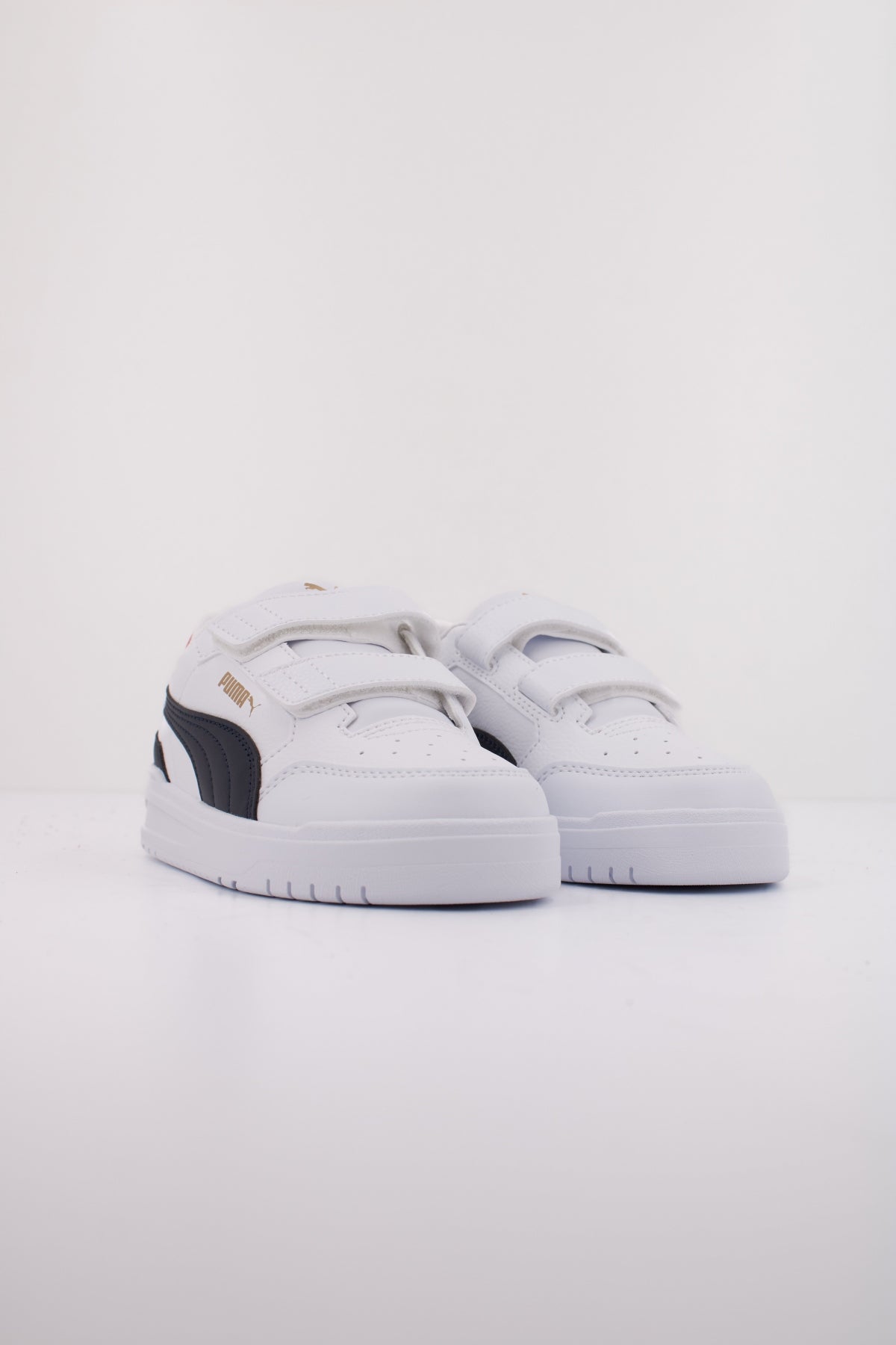 PUMA SHUFFLE DOWNTOWN LO V PS en color BLANCO (2)