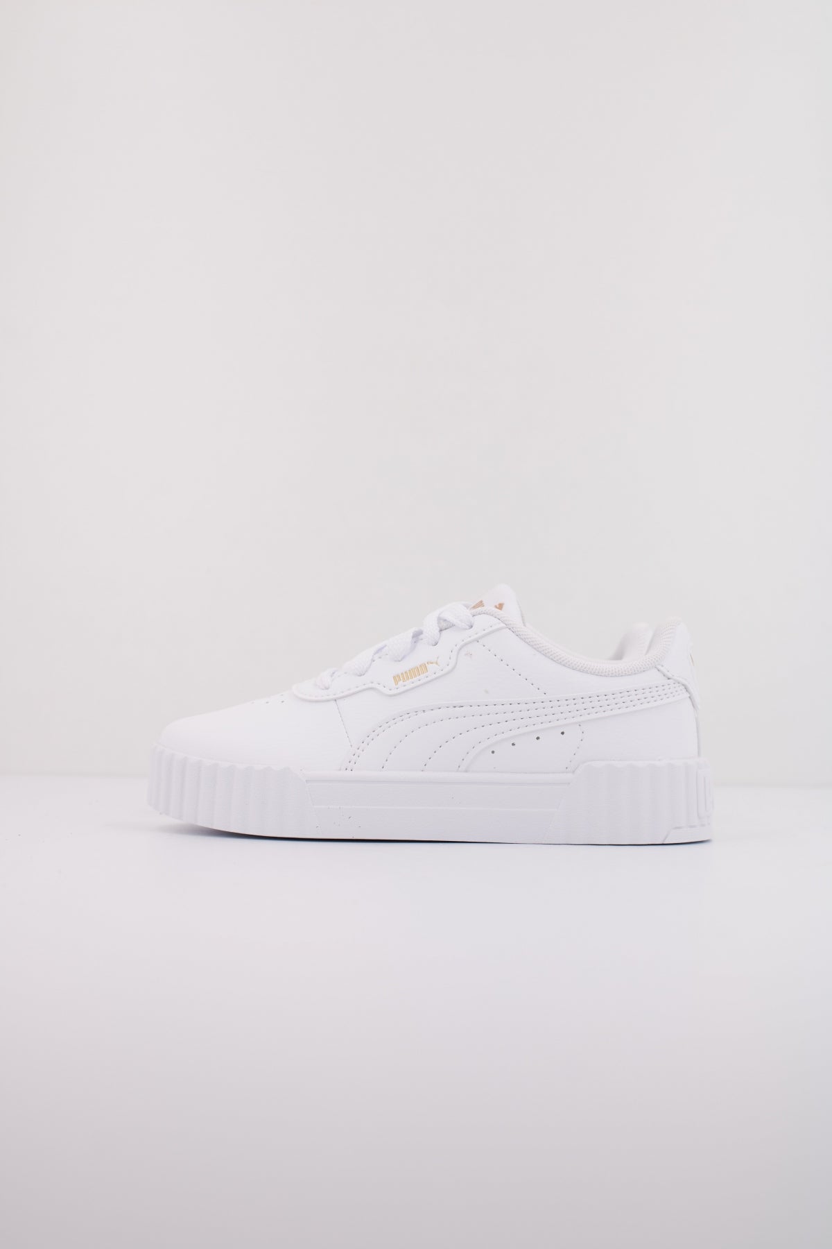 PUMA CARINA . PS en color BLANCO (1)